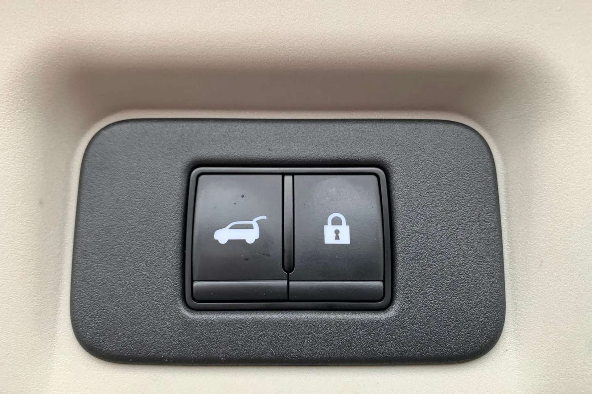 2024 NISSAN ARIYA 2024 NISSAN ARIYA