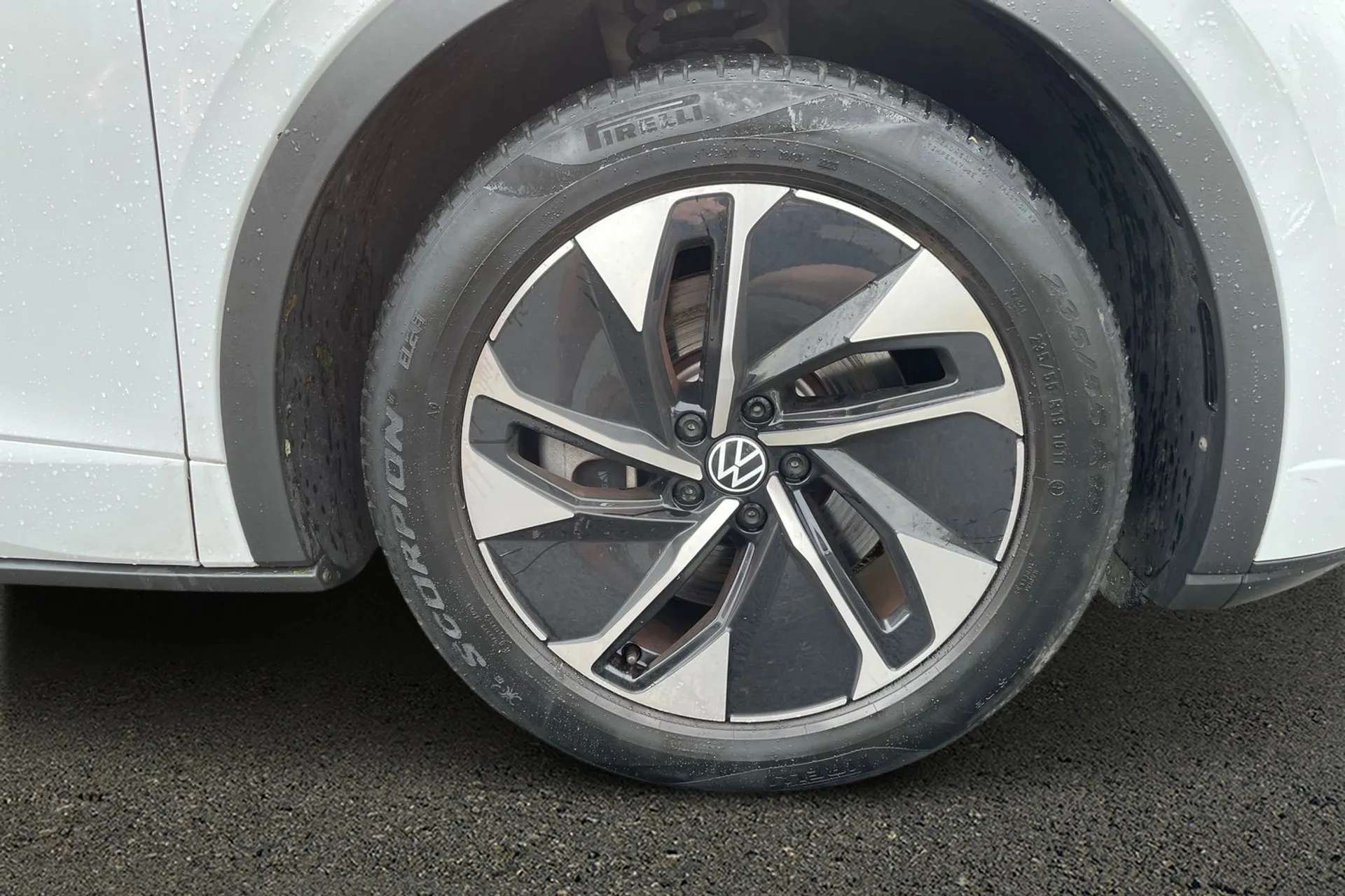 2023 VOLKSWAGEN ID.5 2023 VOLKSWAGEN ID.5