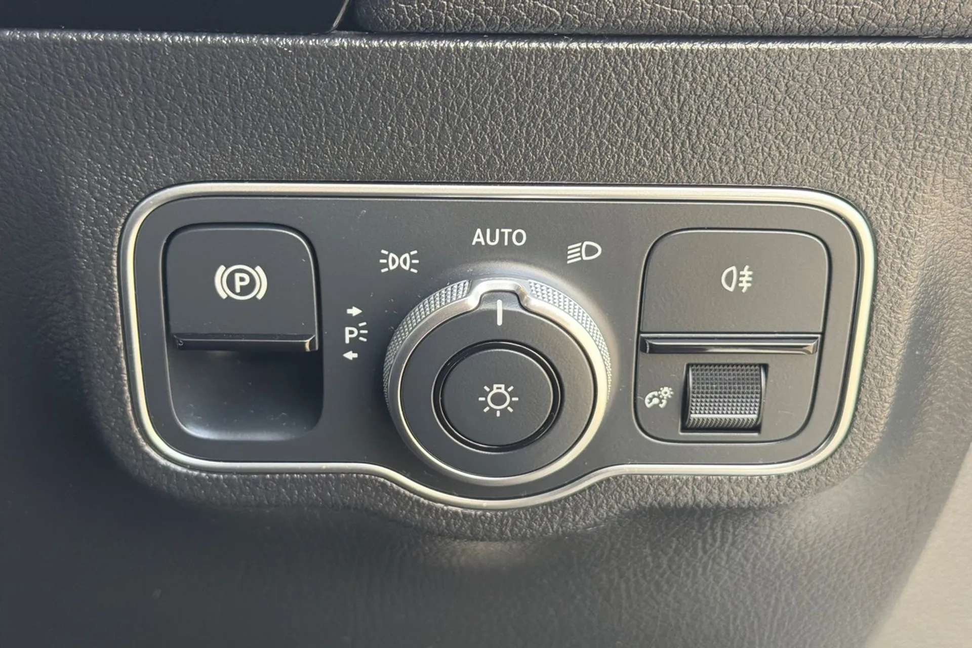 2022 MERCEDES-BENZ EQA 2022 MERCEDES-BENZ EQA