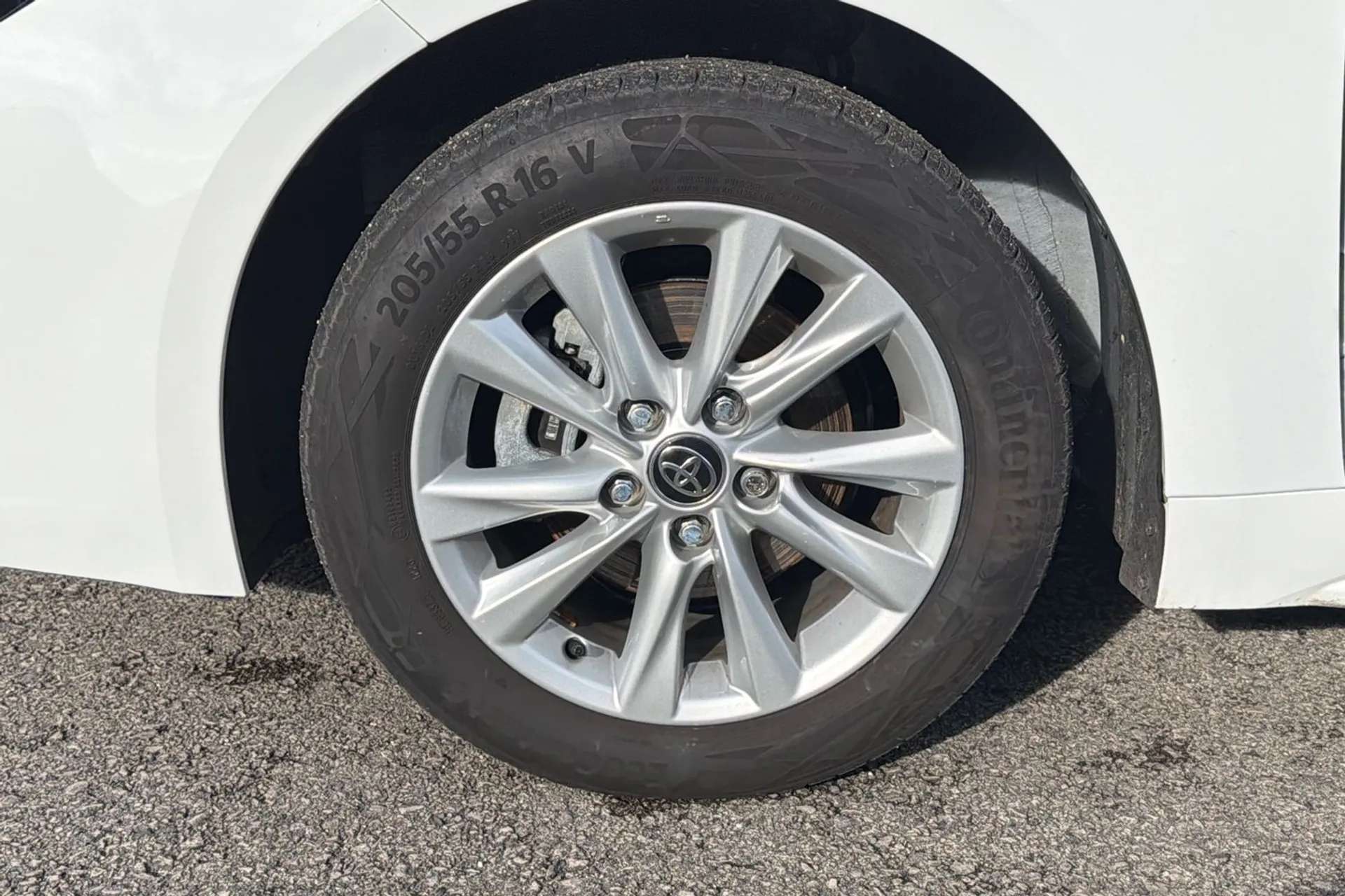 2026 TOYOTA COROLLA 2026 TOYOTA COROLLA