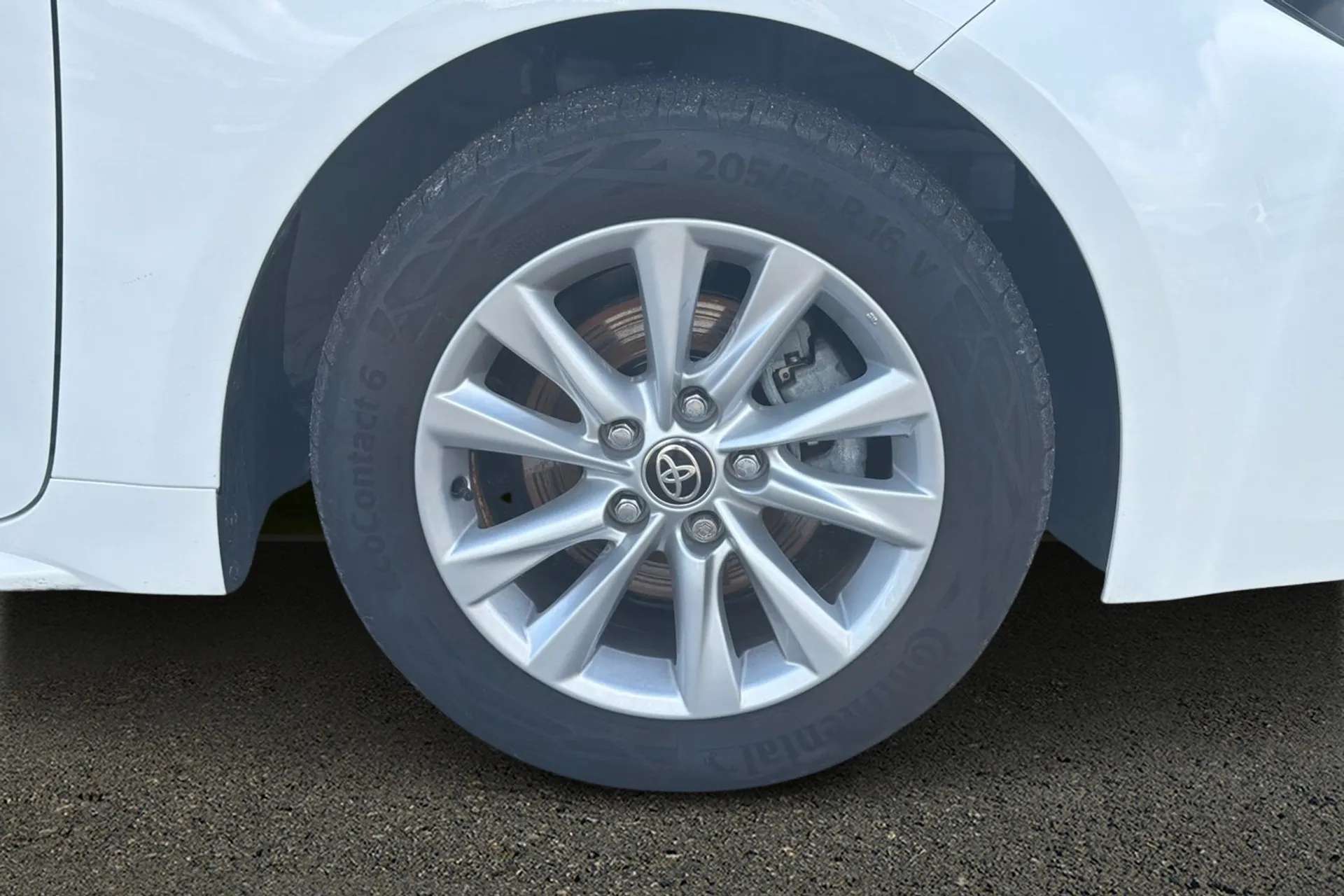 2026 TOYOTA COROLLA 2026 TOYOTA COROLLA