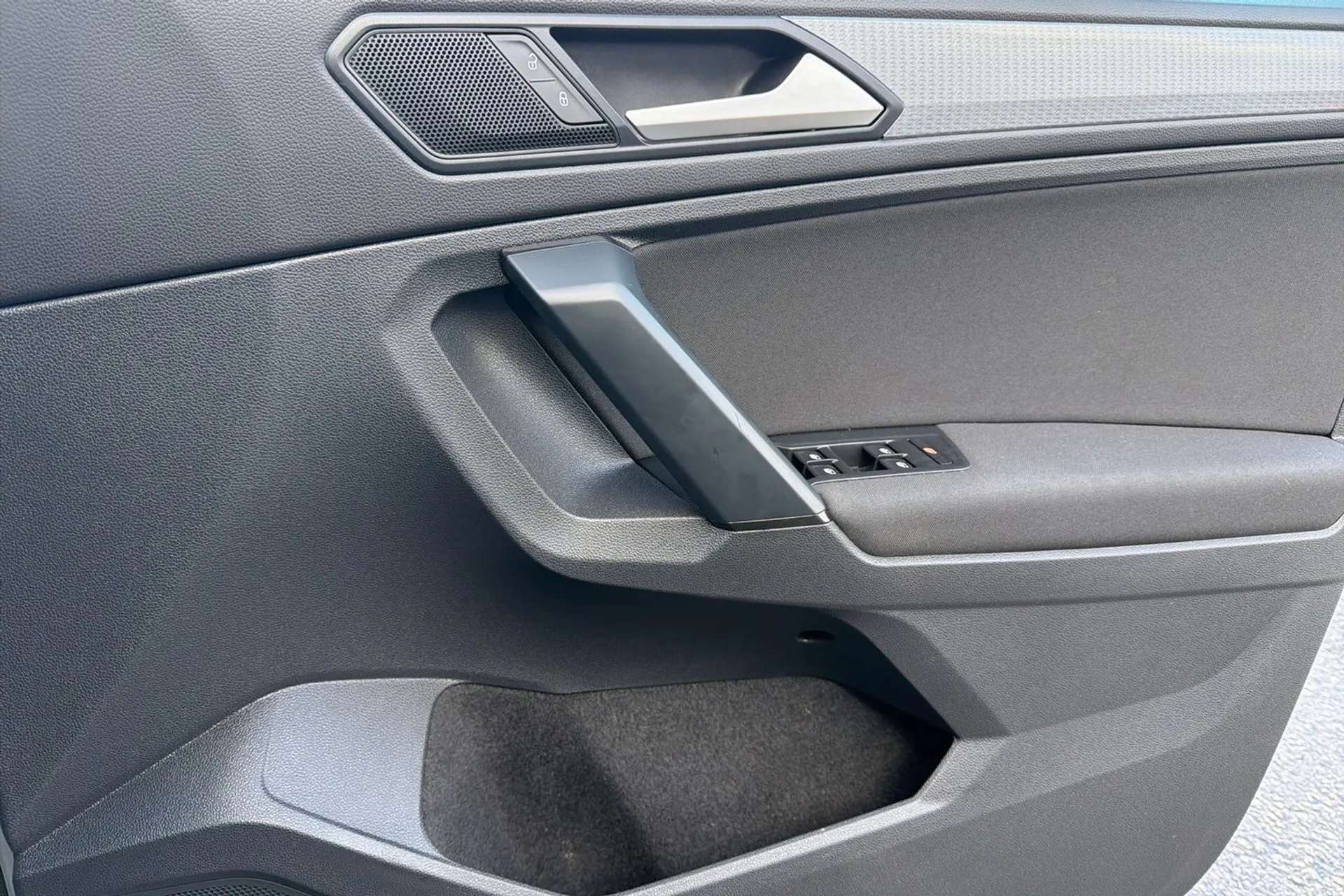2021 VOLKSWAGEN TIGUAN 2021 VOLKSWAGEN TIGUAN