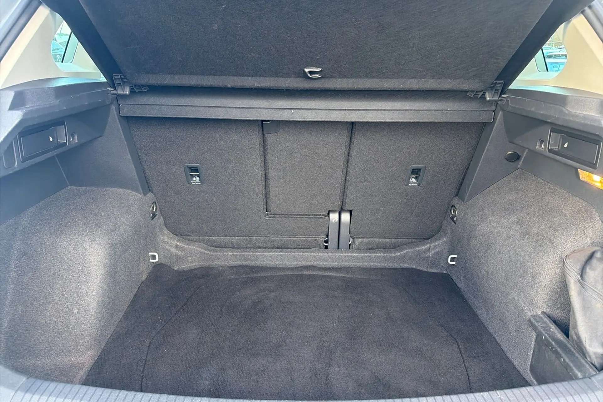 2021 VOLKSWAGEN TIGUAN 2021 VOLKSWAGEN TIGUAN