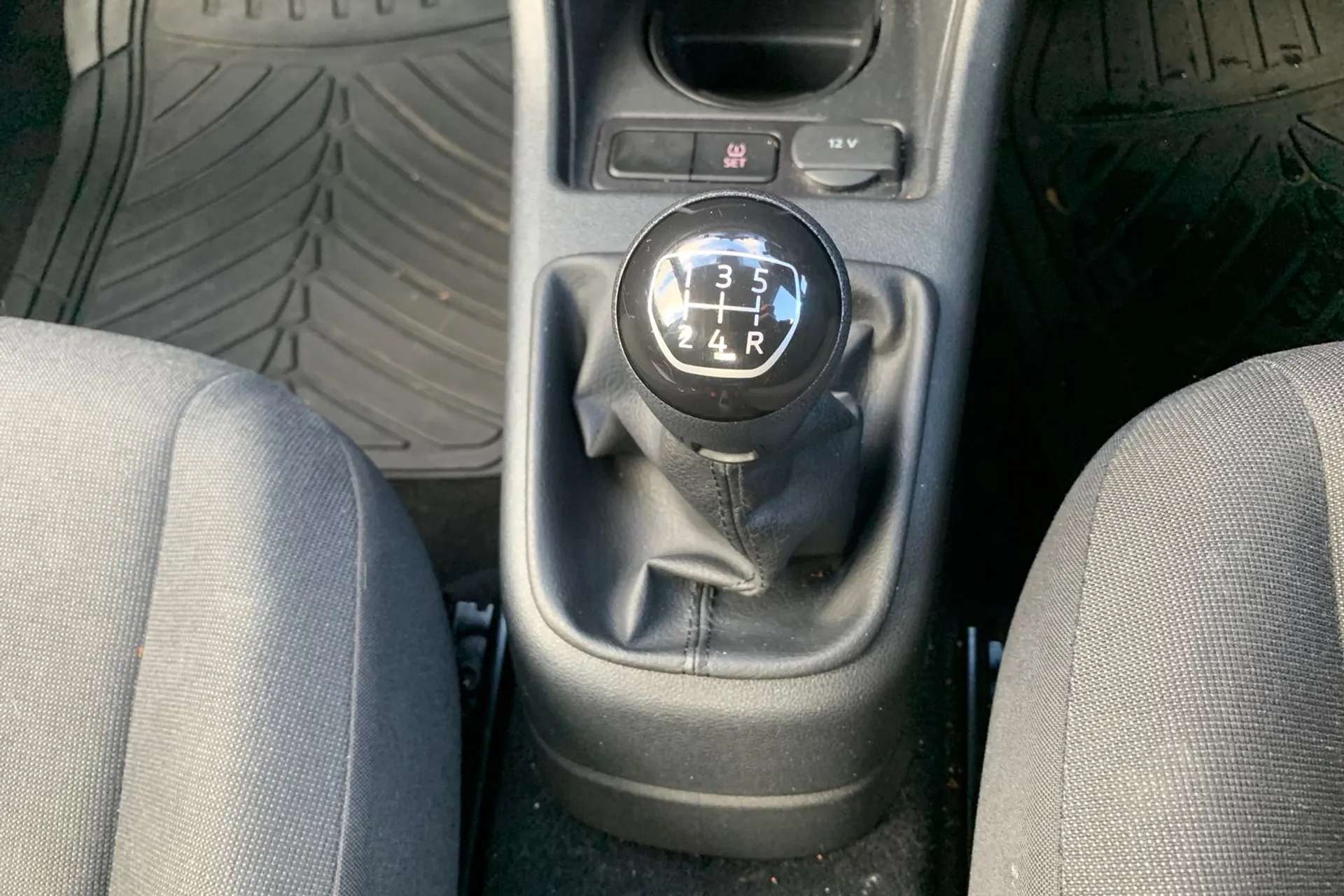 2022 VOLKSWAGEN UP 2022 VOLKSWAGEN UP