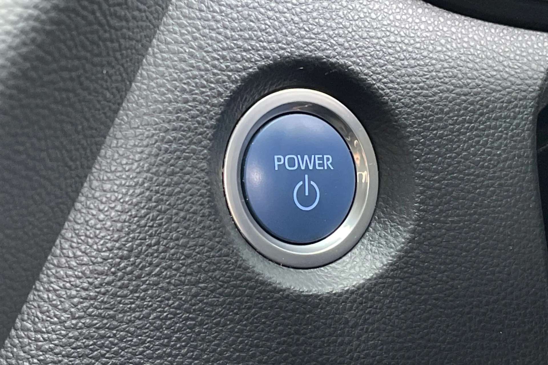 2021 TOYOTA COROLLA 2021 TOYOTA COROLLA