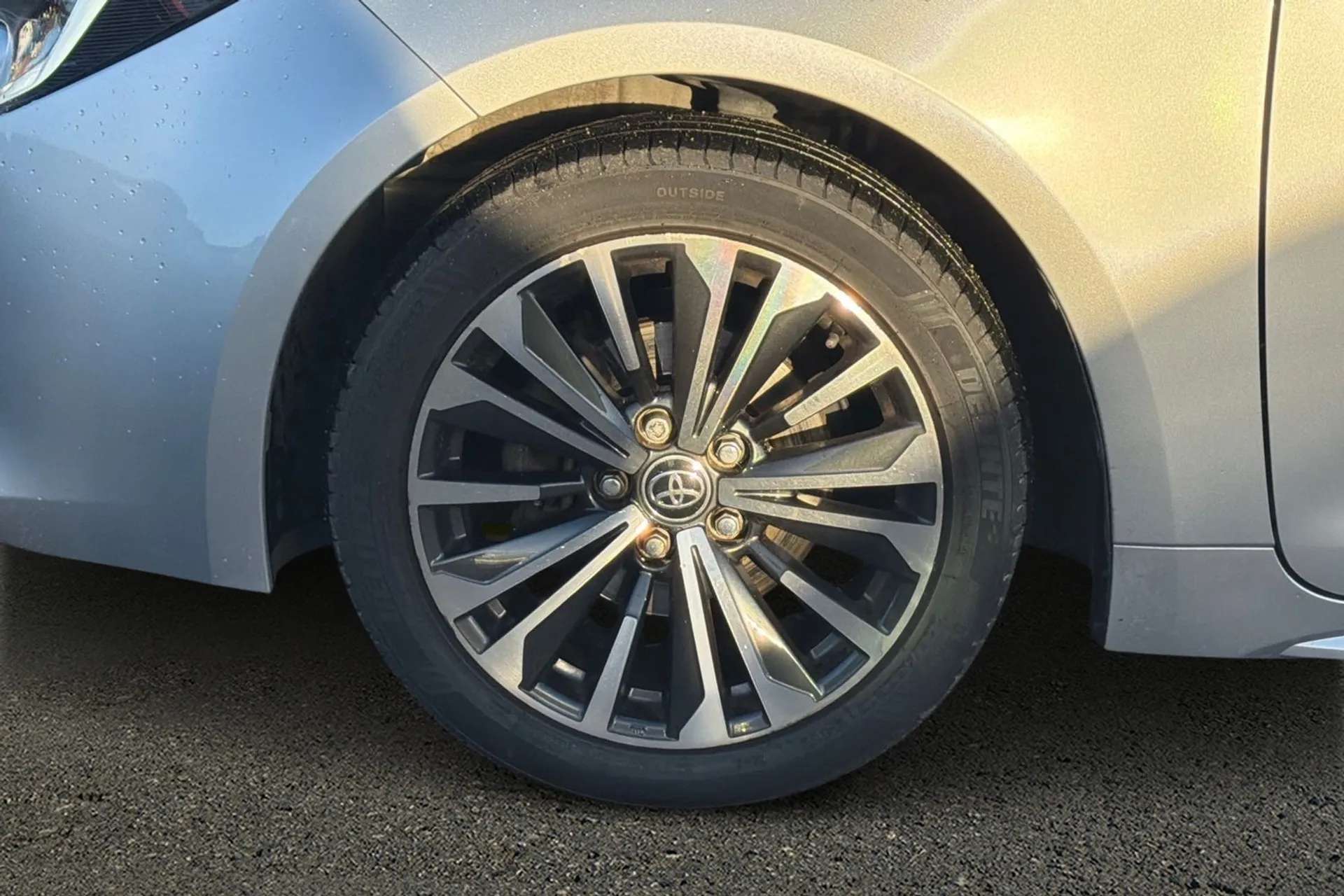 2023 TOYOTA COROLLA 2023 TOYOTA COROLLA