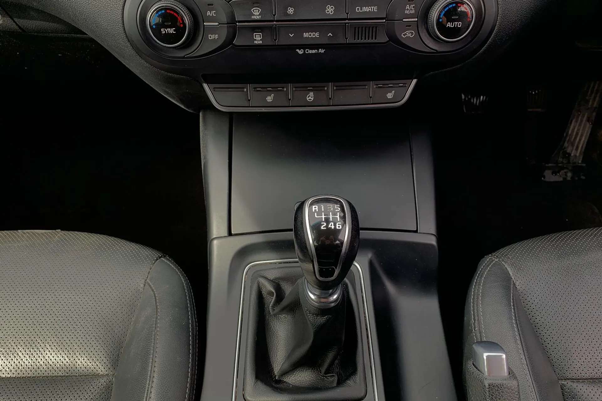 2017 KIA SORENTO 2017 KIA SORENTO