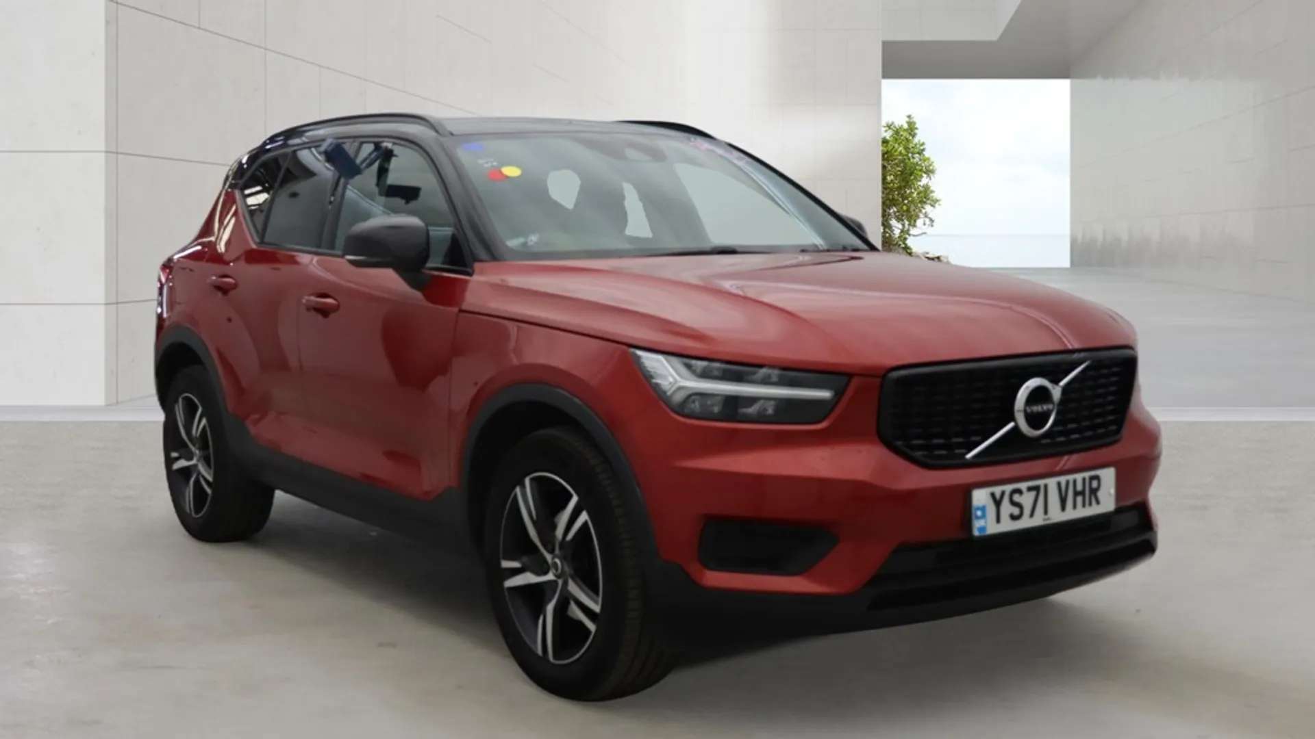 2022 VOLVO XC40 2022 VOLVO XC40
