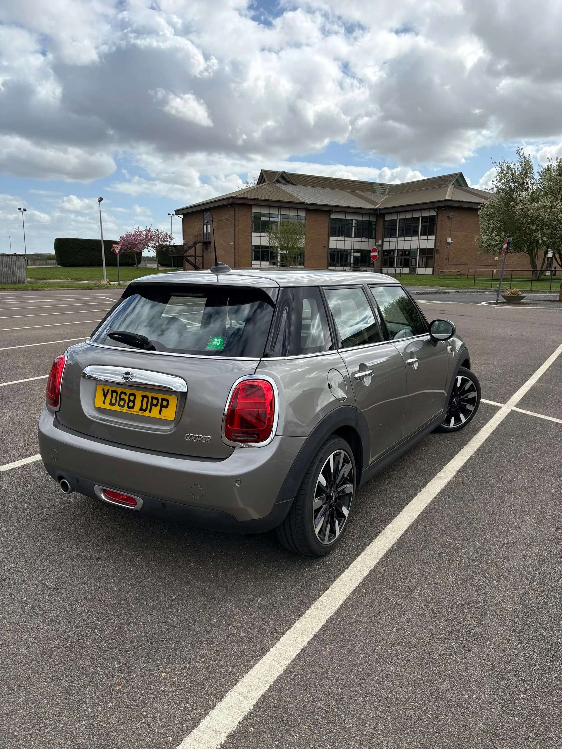 2019 MINI HATCH 2019 MINI HATCH