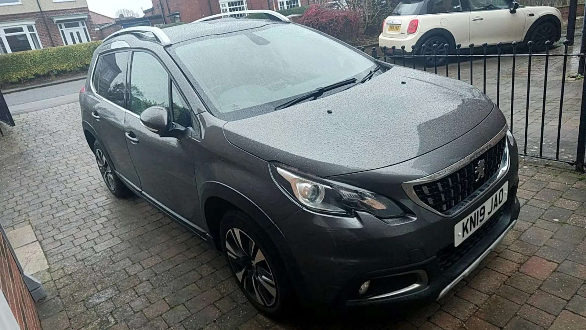 2019 PEUGEOT 2008 2019 PEUGEOT 2008