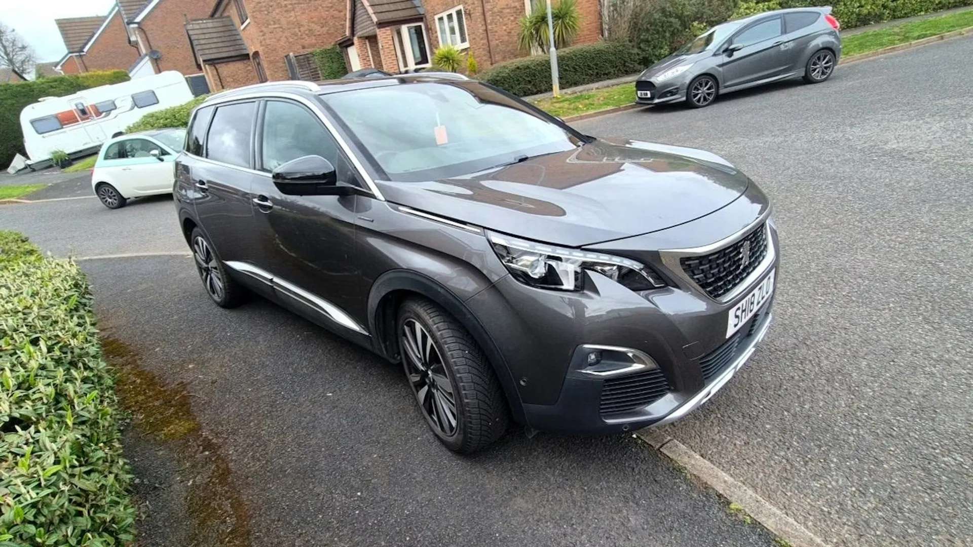 A 2018 PEUGEOT 5008 1.5 BlueHDi GT Line Premium 5dr [Panoramic Opening Glass Roof, Black Diamond Roof, 19" Washington Alloys, Cruise Control, Head Up Display, DAB, LED He A 2018 PEUGEOT 5008 1.5 BlueHDi GT Line Premium 5dr [Panoramic Opening Glass Roof, Black Diamond Roof, 19" Washington Alloys, Cruise Control, Head Up Display, DAB, LED He