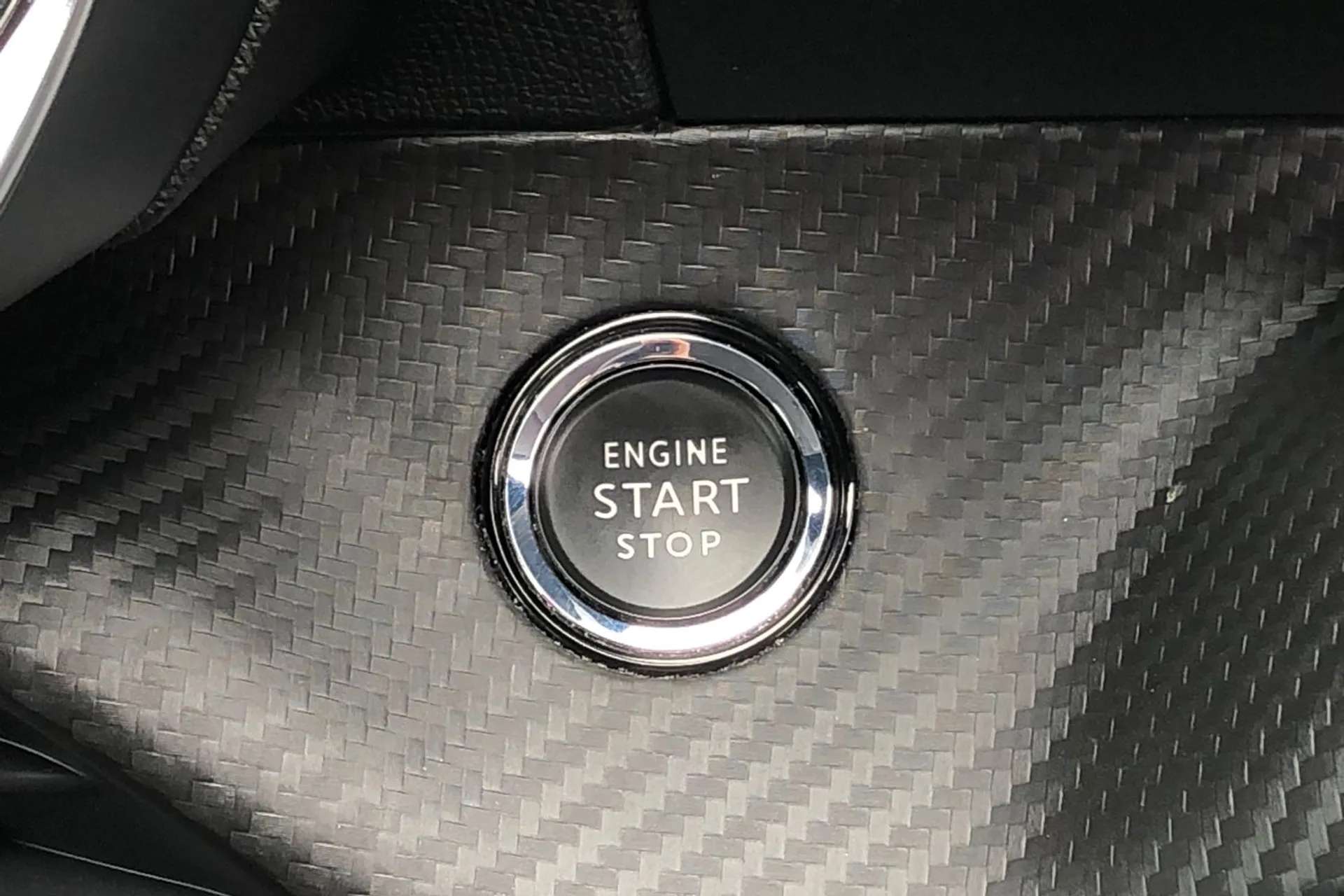 2020 PEUGEOT 208 2020 PEUGEOT 208