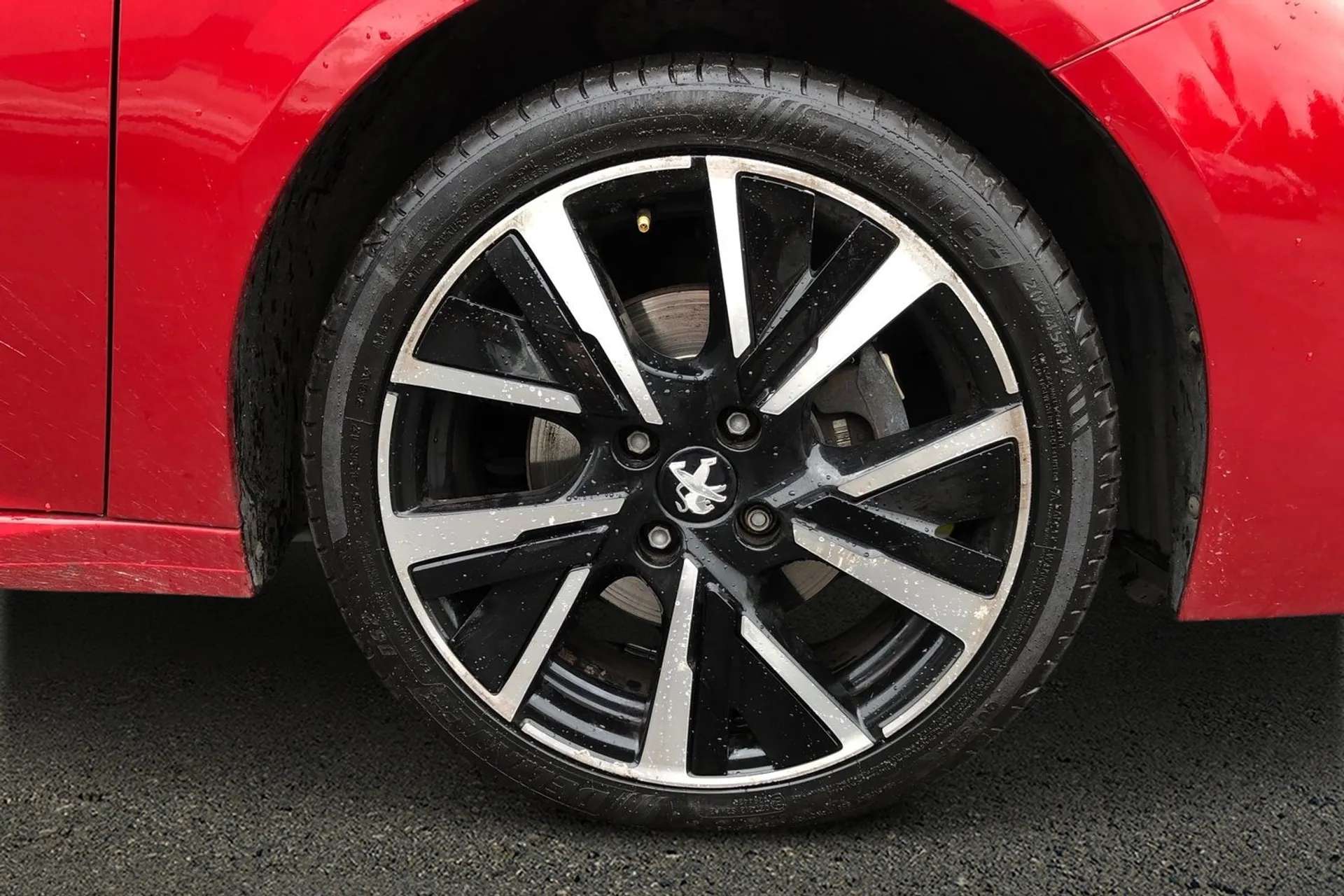 2020 PEUGEOT 208 2020 PEUGEOT 208