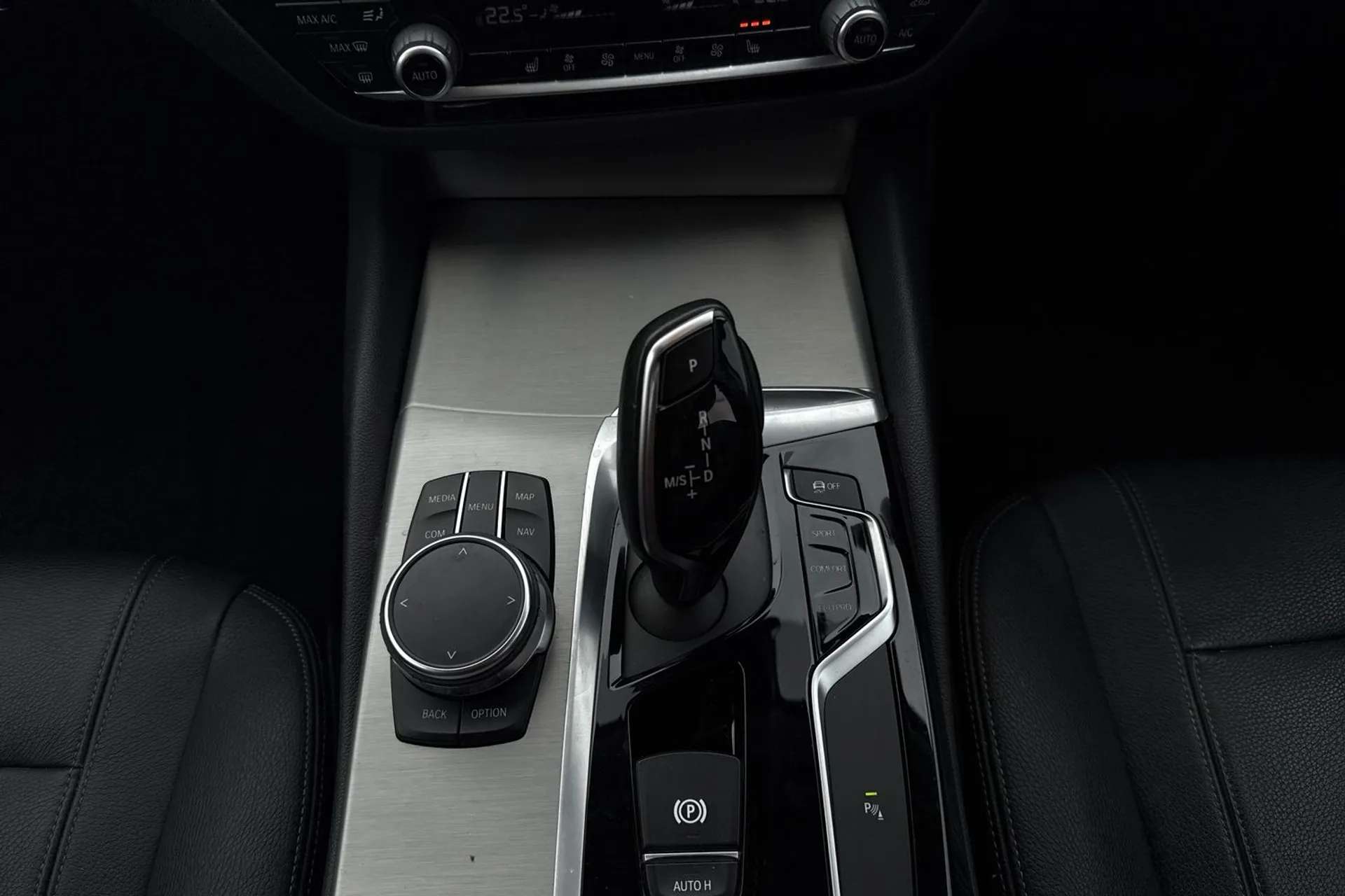 2017 BMW 5 SERIES 2017 BMW 5 SERIES