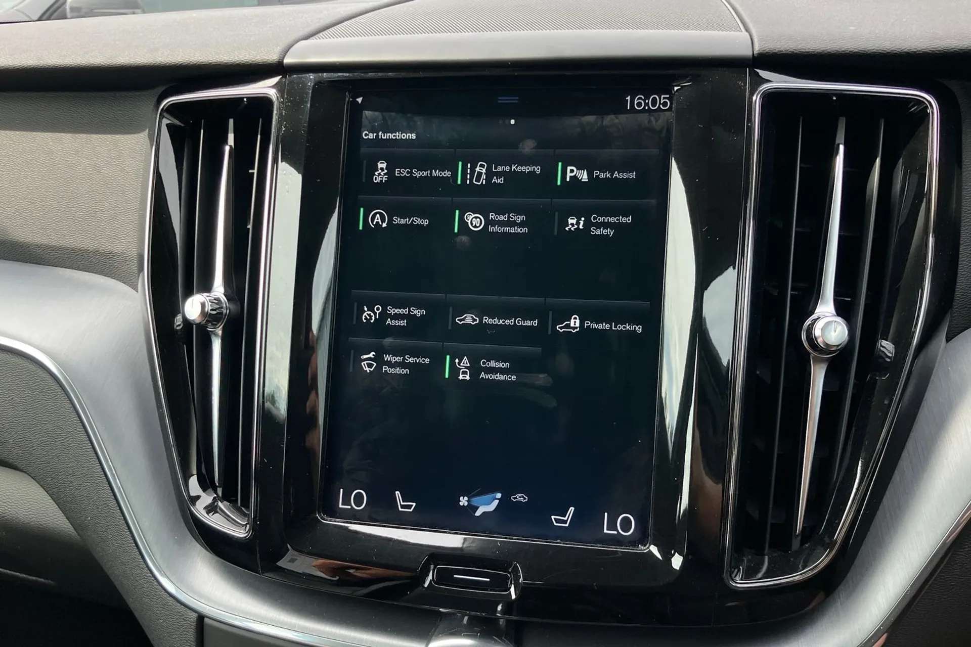 2018 VOLVO XC60 2018 VOLVO XC60