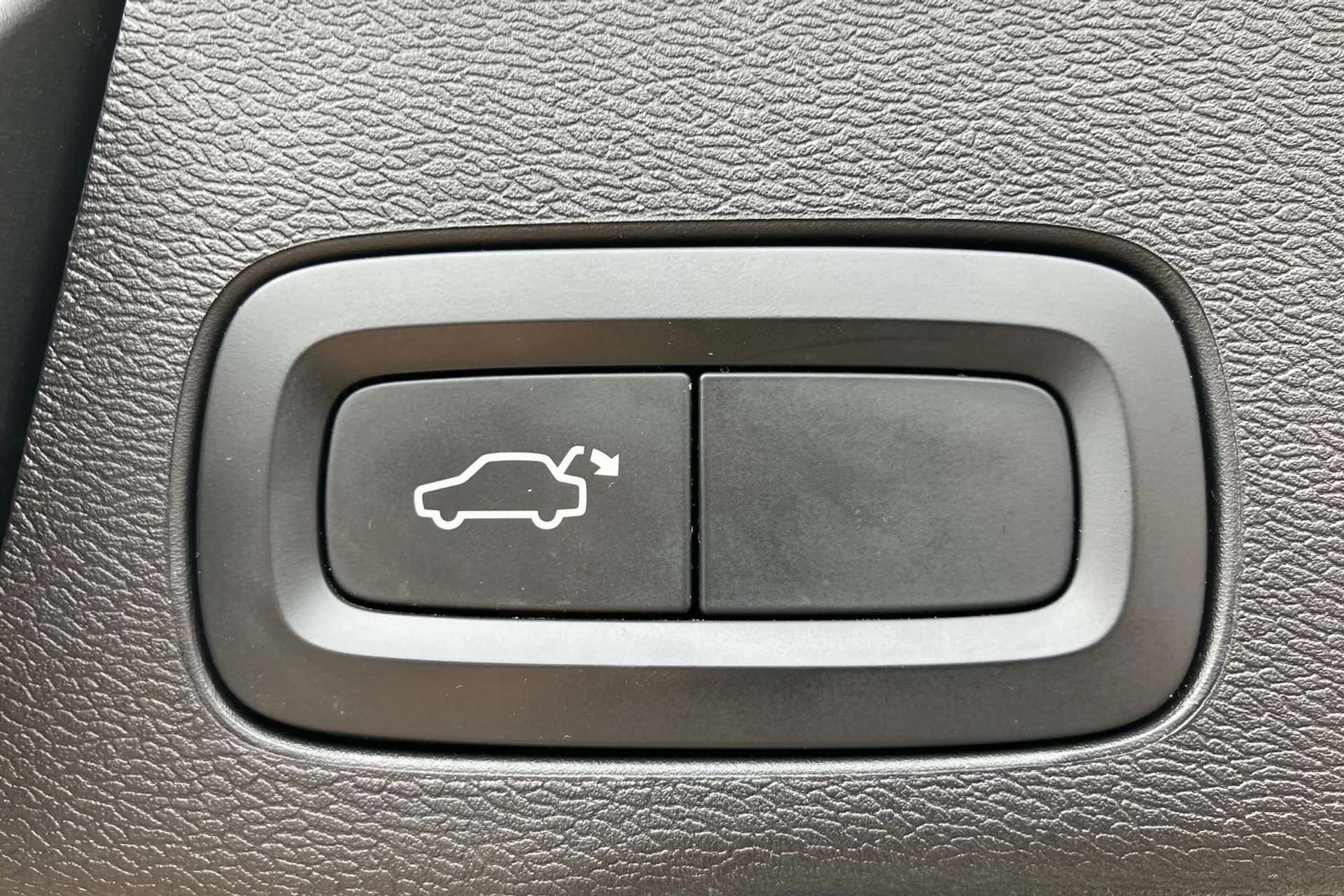 2018 VOLVO XC60 2018 VOLVO XC60