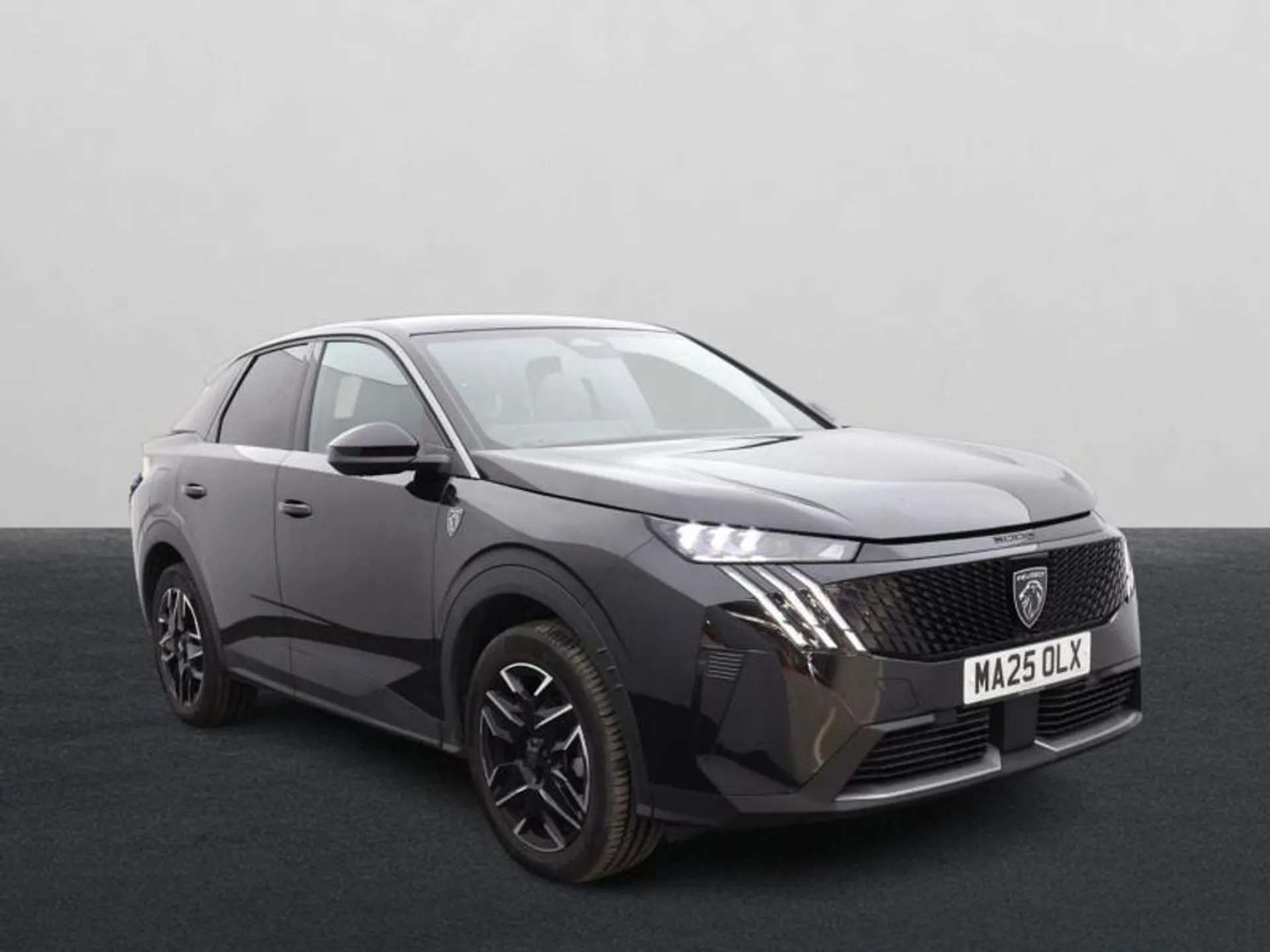 A 2025 PEUGEOT 3008 1.2 Hybrid 136 GT 5dr e-DSC6 [Pixel LED Technology headlights, Adaptive cruise control with Stop and Go, Smart Electric Tailgate, Front & Rear Parking A 2025 PEUGEOT 3008 1.2 Hybrid 136 GT 5dr e-DSC6 [Pixel LED Technology headlights, Adaptive cruise control with Stop and Go, Smart Electric Tailgate, Front & Rear Parking