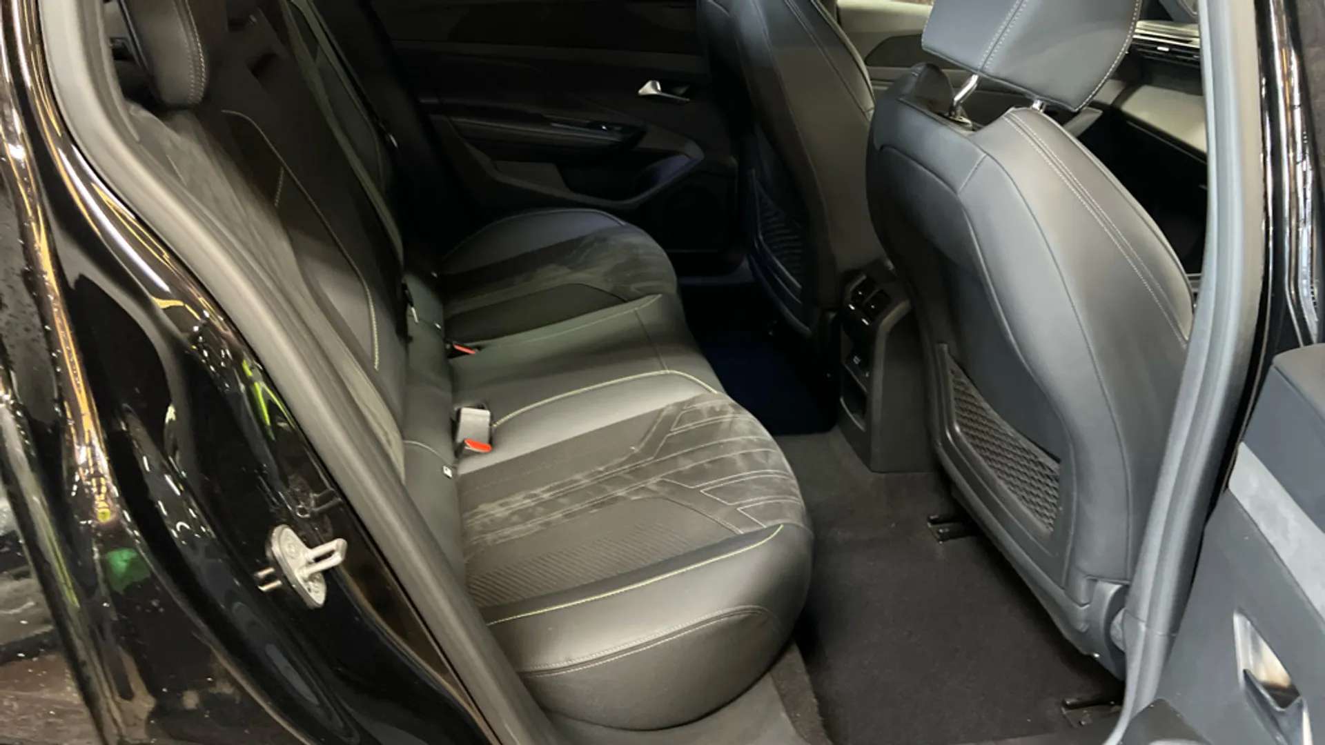 2024 PEUGEOT 408 2024 PEUGEOT 408