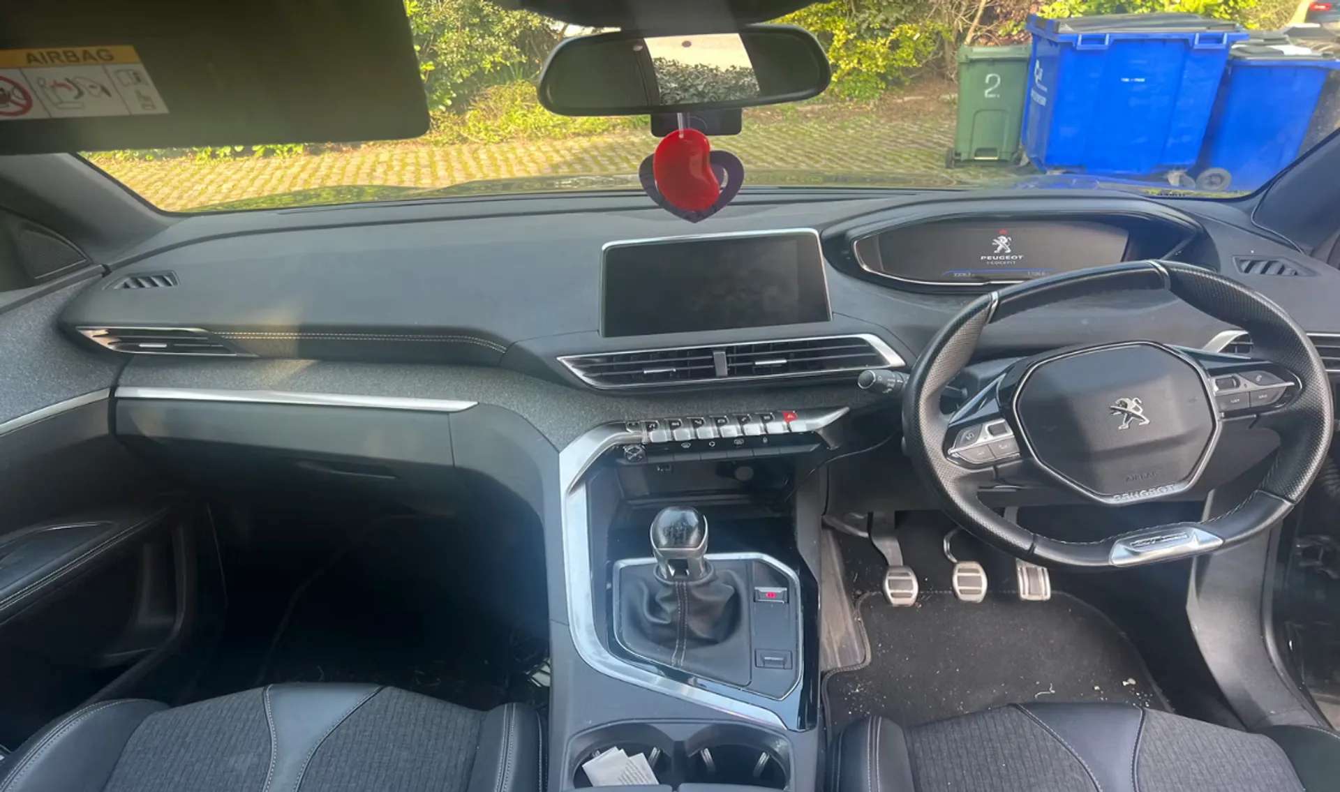 2019 PEUGEOT 5008 2019 PEUGEOT 5008