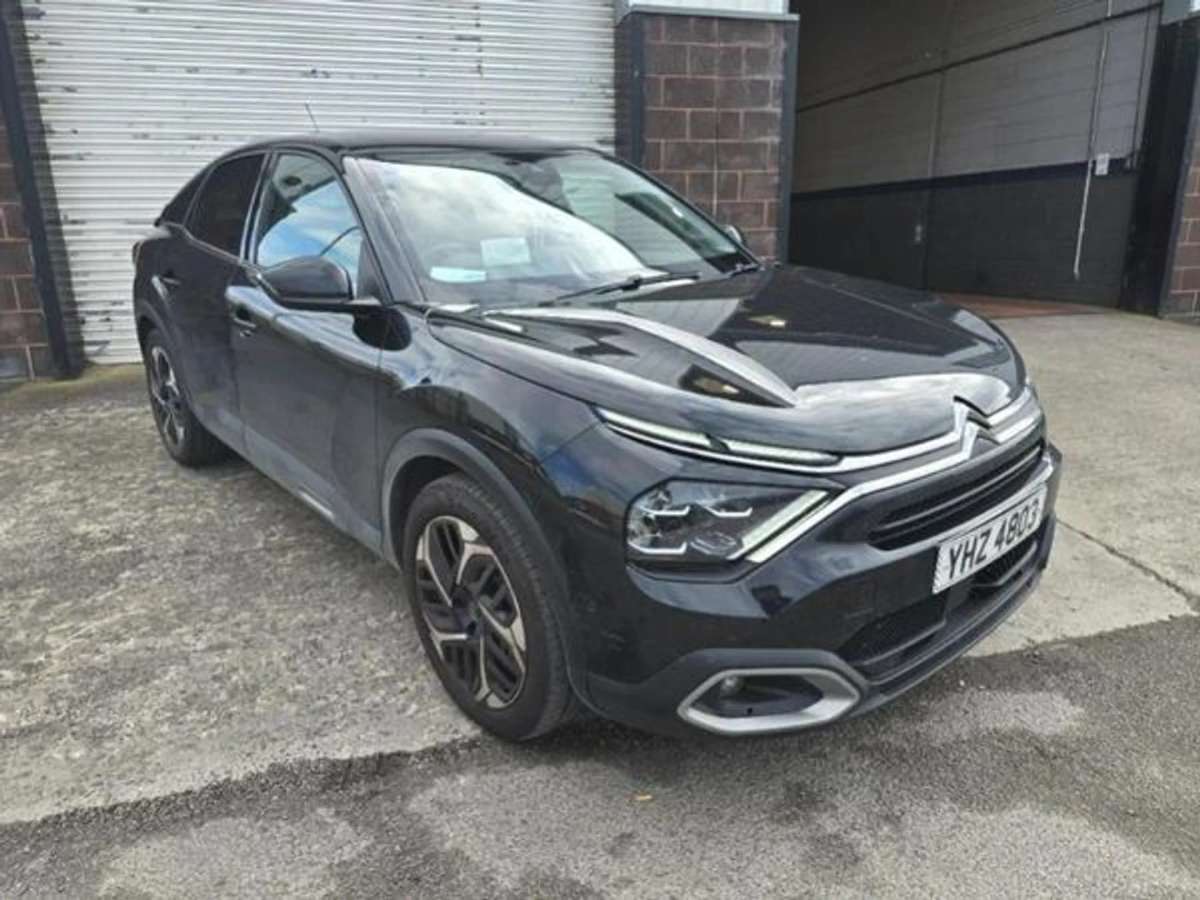 Check out this Citroen C4 2021 Diesel Manual