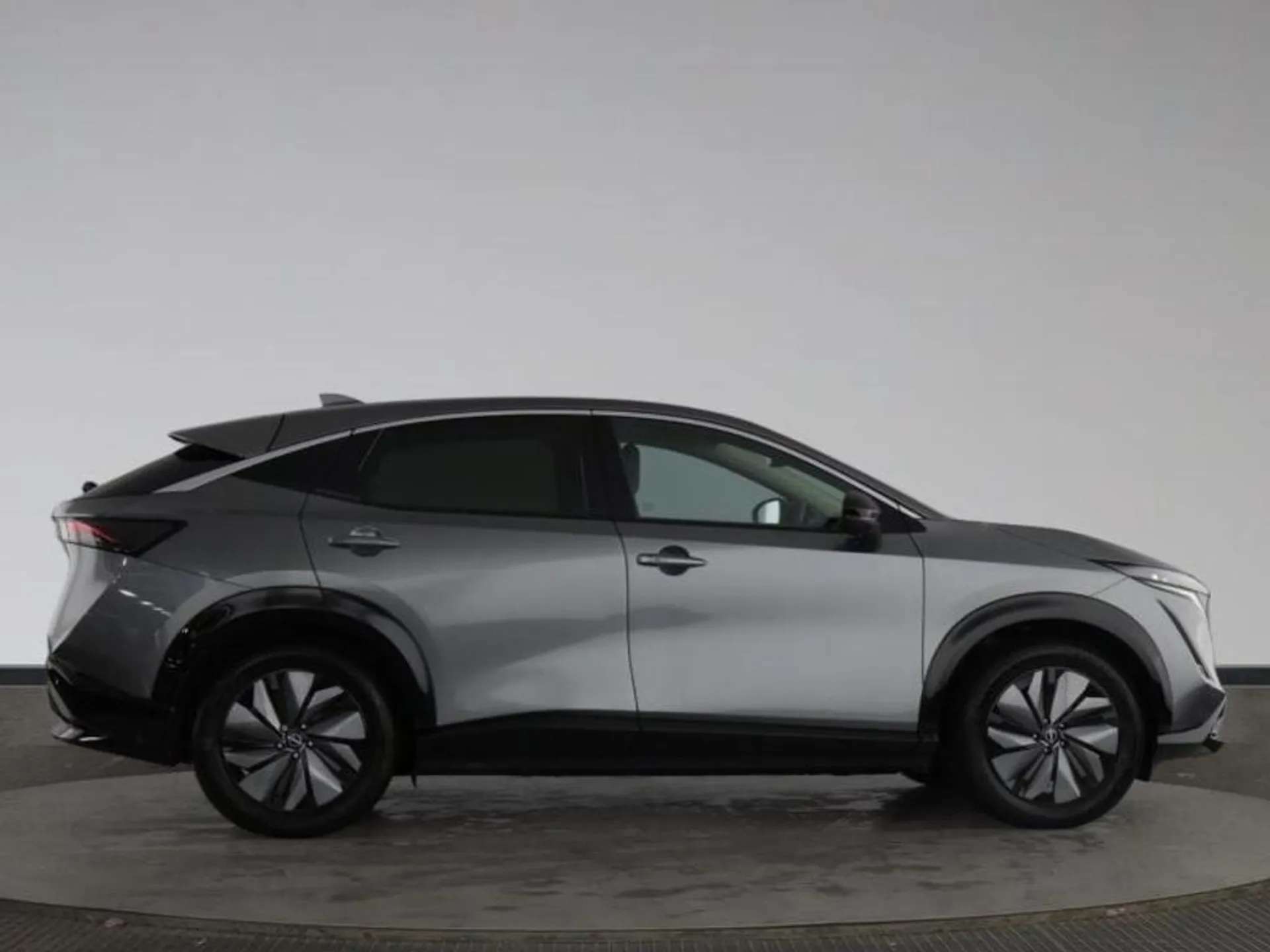 A 2026 NISSAN ARIYA 160kW Advance 63kWh 22kWCh 5dr Auto [Front and rear parking sensors, Intelligent traffic jam pilot and lane keep assist, 360 degree digitally enhanced A 2026 NISSAN ARIYA 160kW Advance 63kWh 22kWCh 5dr Auto [Front and rear parking sensors, Intelligent traffic jam pilot and lane keep assist, 360 degree digitally enhanced