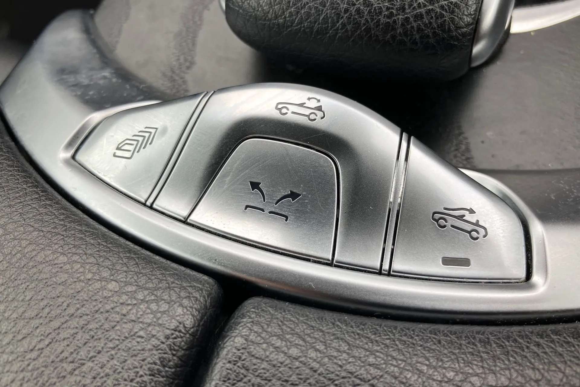 2018 MERCEDES-BENZ C CLASS 2018 MERCEDES-BENZ C CLASS