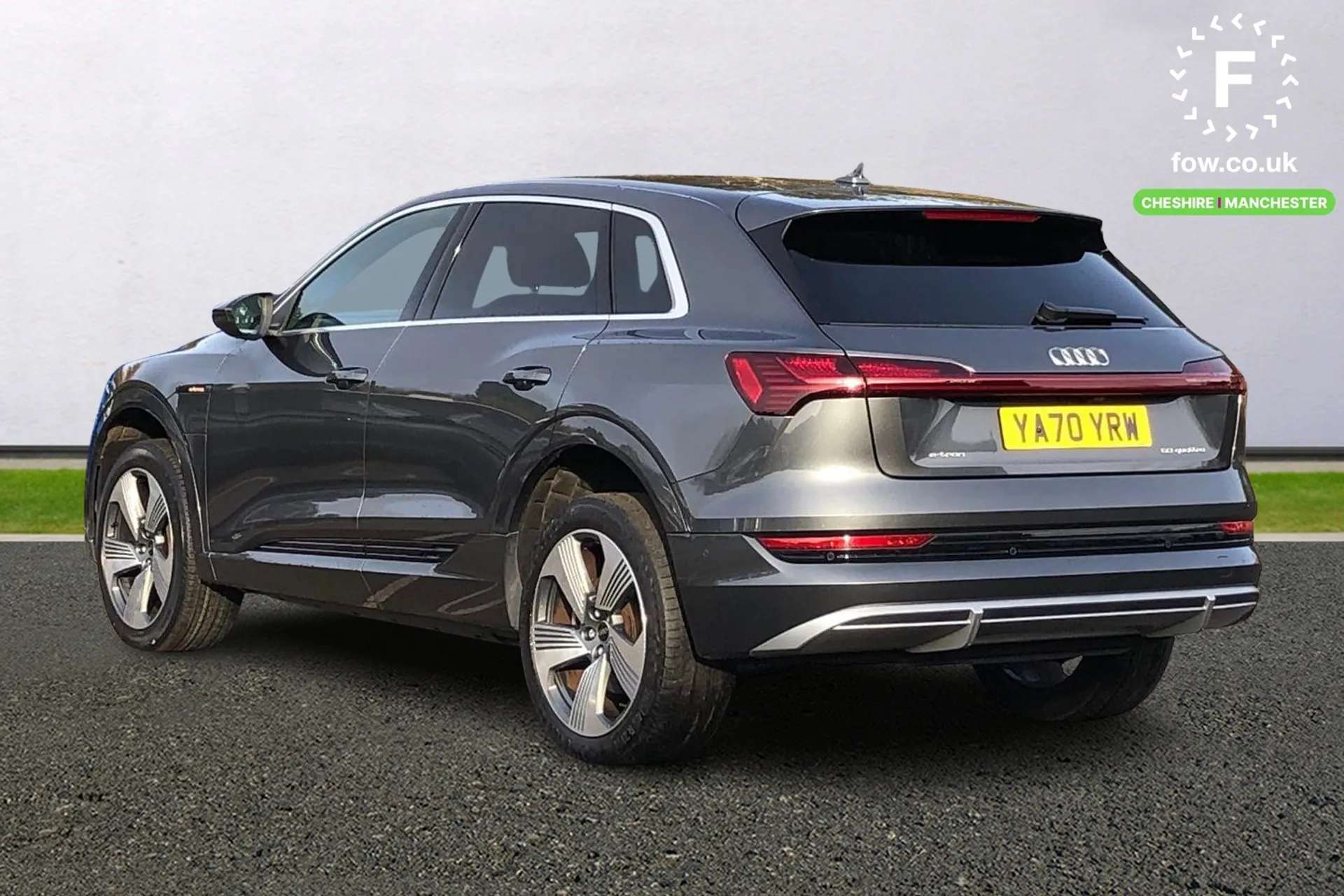 A 2021 AUDI E-TRON 230kW 50 Quattro 71kWh S Line 5dr Auto [Audi virtual cockpit, Audi phone box with wireless charging, Parking system plus with 360 degree sensors and f A 2021 AUDI E-TRON 230kW 50 Quattro 71kWh S Line 5dr Auto [Audi virtual cockpit, Audi phone box with wireless charging, Parking system plus with 360 degree sensors and f