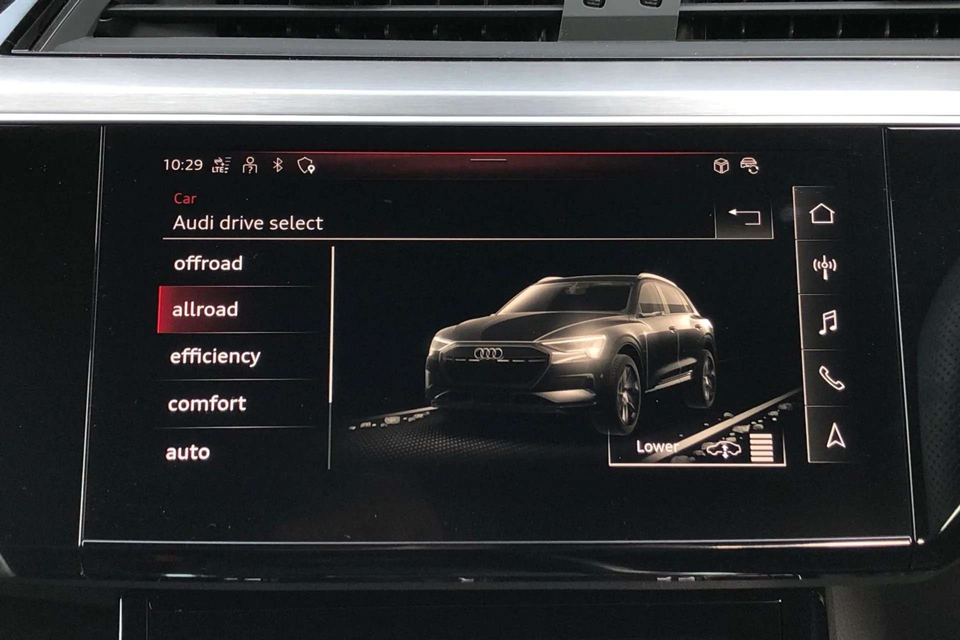 2021 AUDI E-TRON 2021 AUDI E-TRON