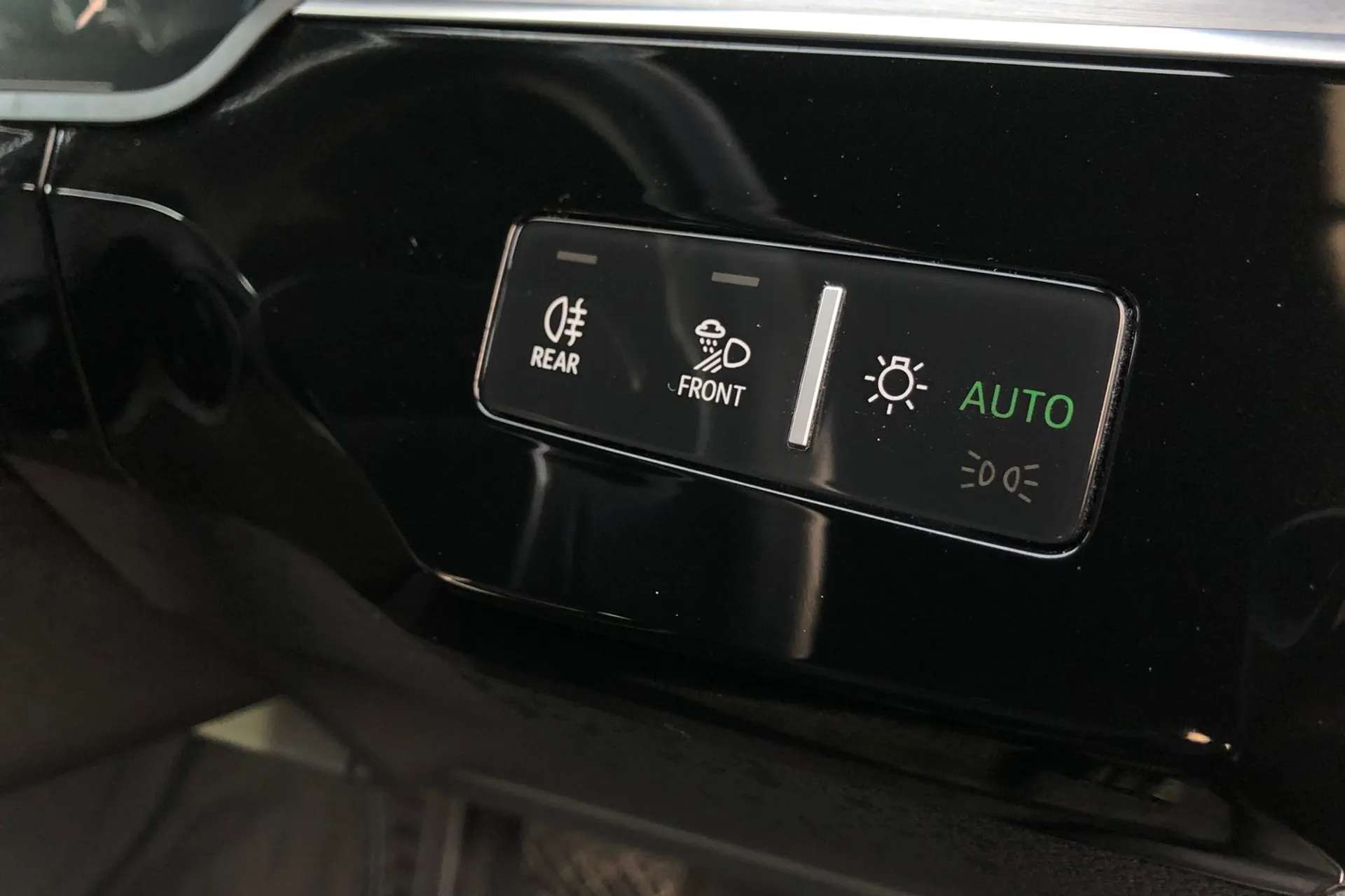 2021 AUDI E-TRON 2021 AUDI E-TRON