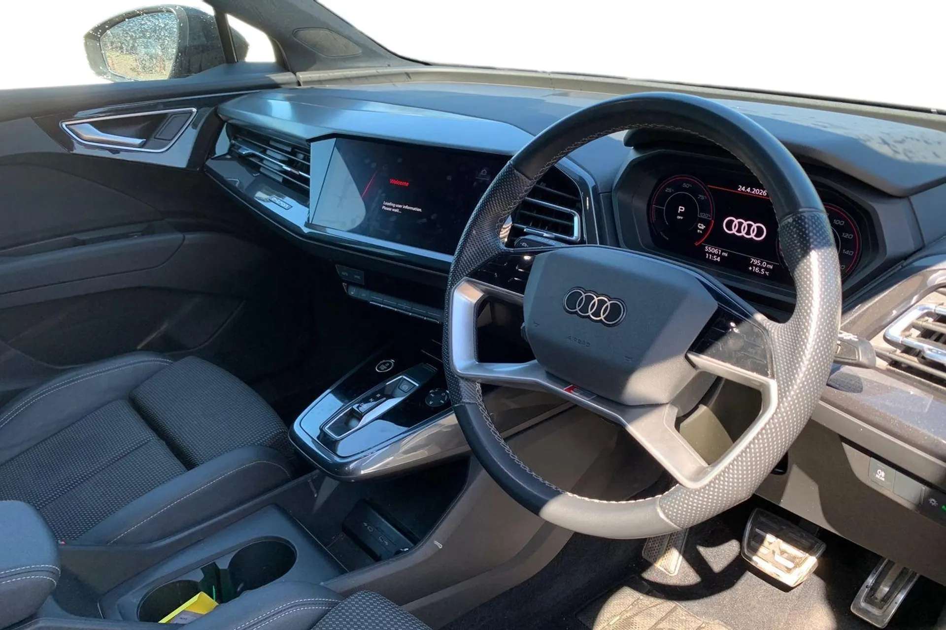 2023 AUDI Q4 2023 AUDI Q4