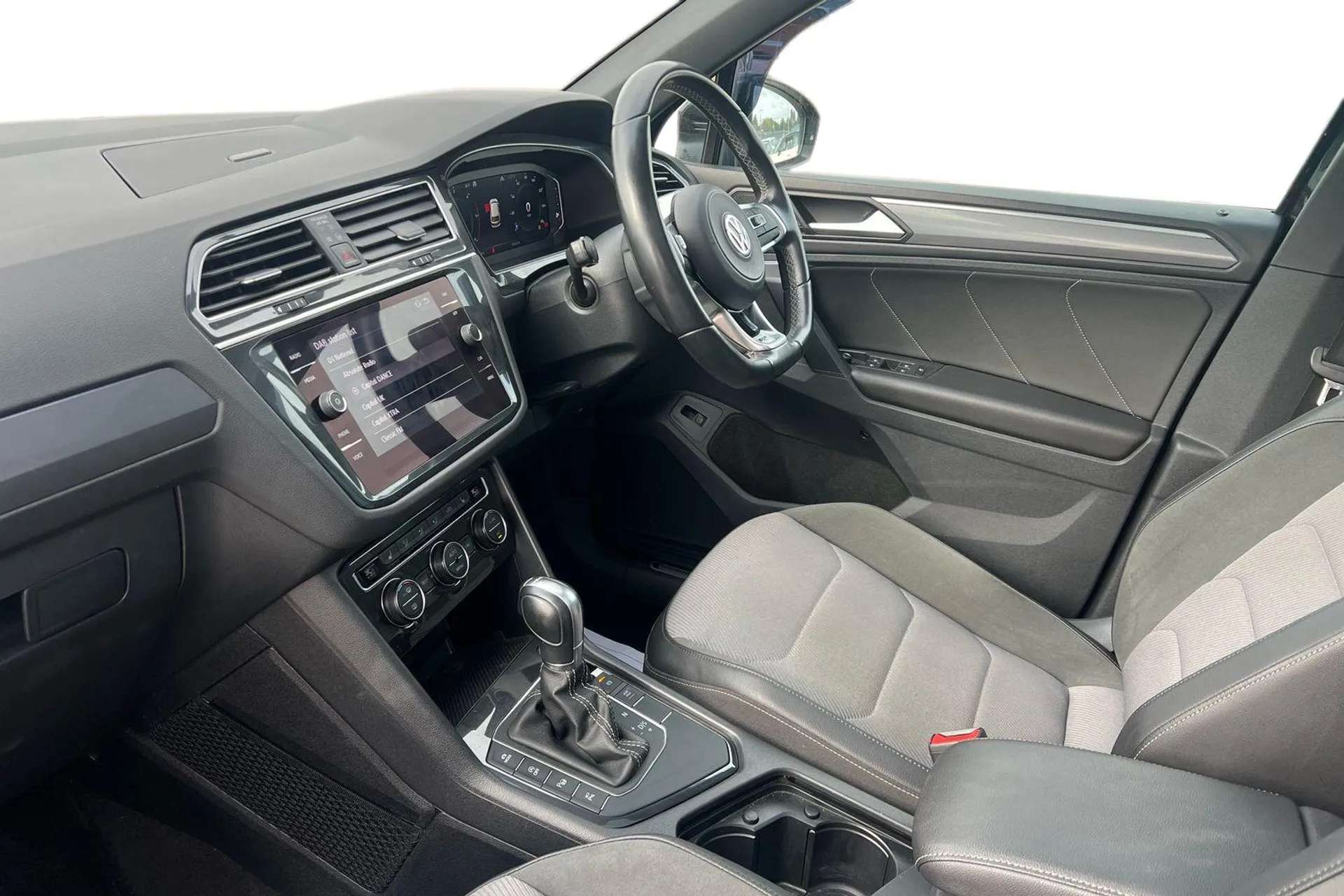 2019 VOLKSWAGEN TIGUAN 2019 VOLKSWAGEN TIGUAN