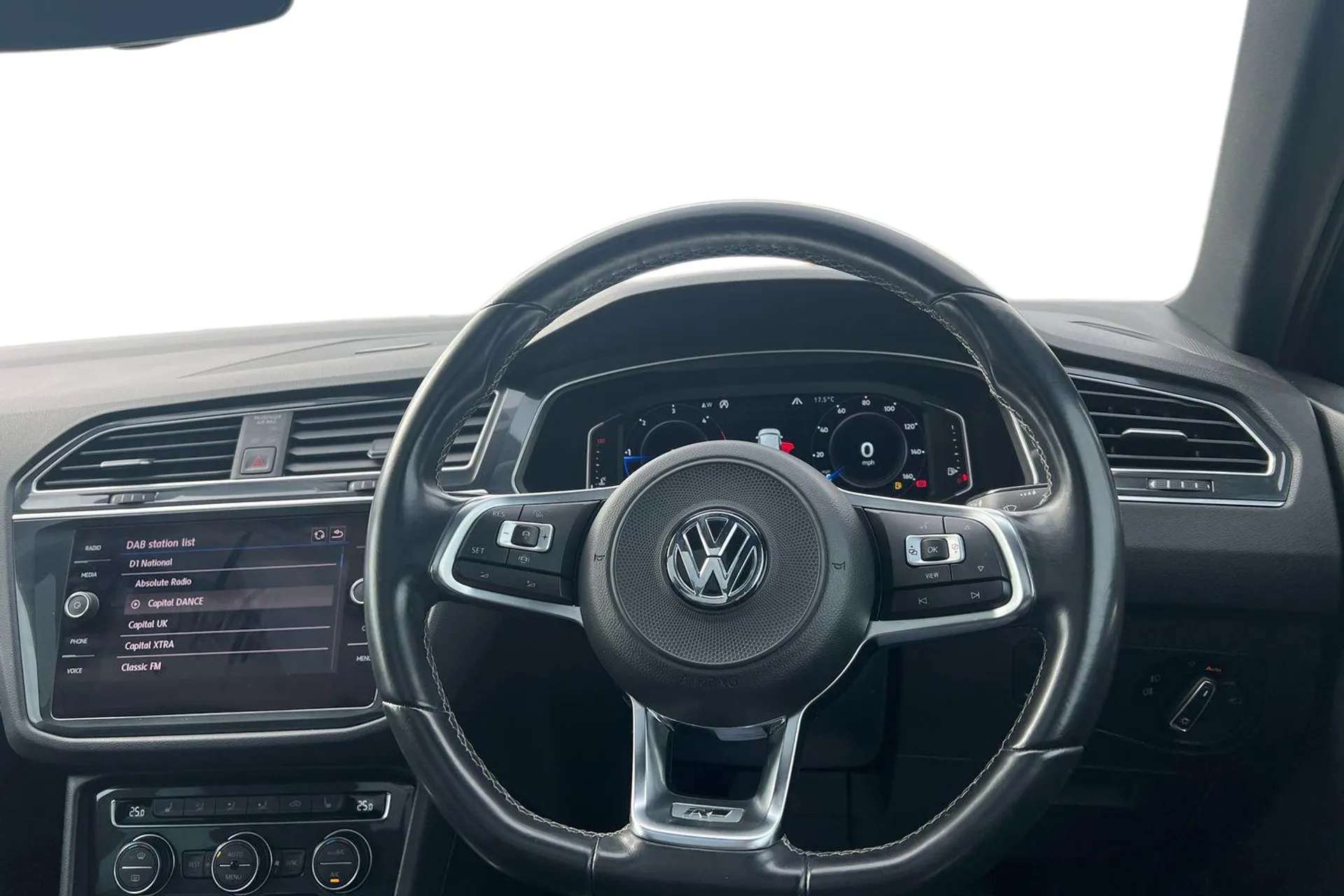 2019 VOLKSWAGEN TIGUAN 2019 VOLKSWAGEN TIGUAN
