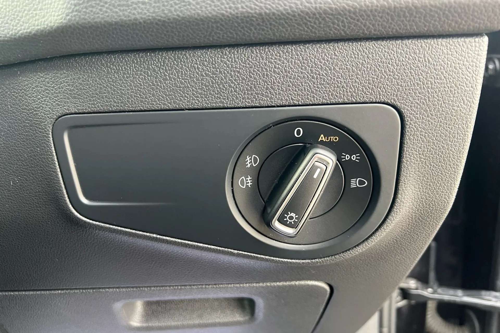 2019 VOLKSWAGEN TIGUAN 2019 VOLKSWAGEN TIGUAN