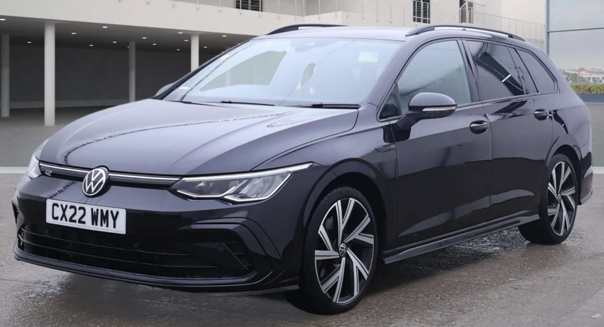 Check out this Volkswagen Golf 2022 Diesel Automatic