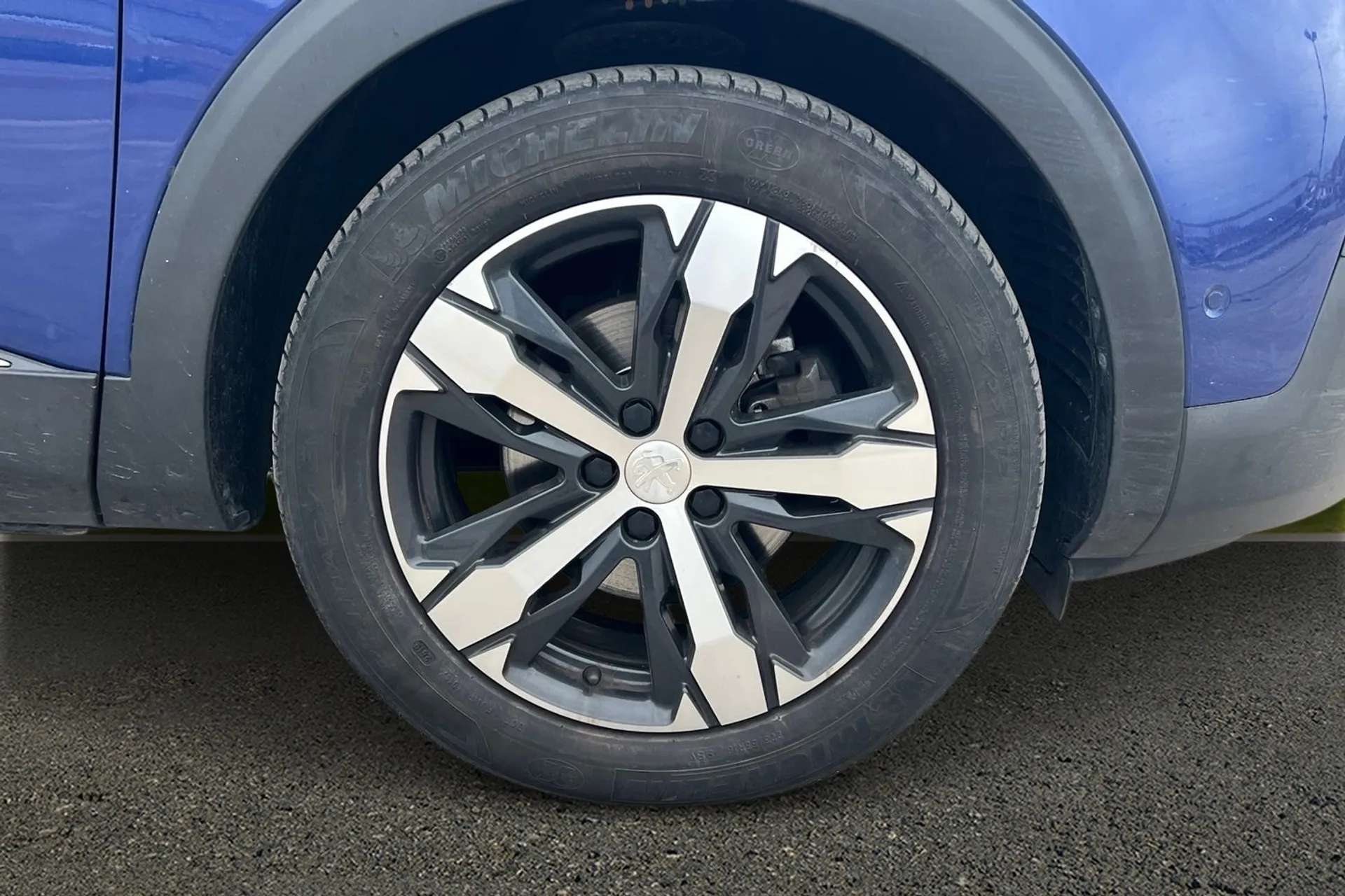 2018 PEUGEOT 3008 2018 PEUGEOT 3008
