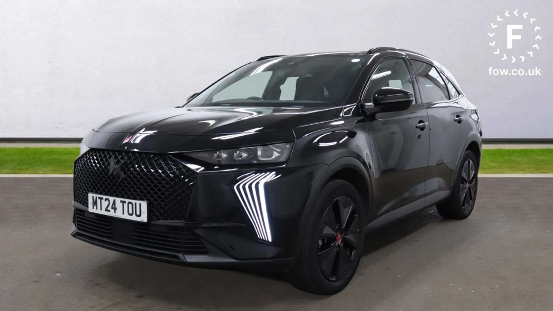 2024 DS DS 7 CROSSBACK 2024 DS DS 7 CROSSBACK
