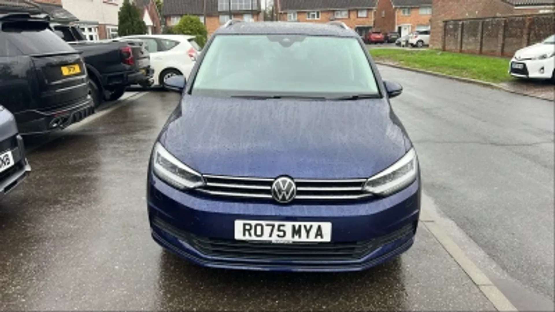 2025 VOLKSWAGEN TOURAN 2025 VOLKSWAGEN TOURAN