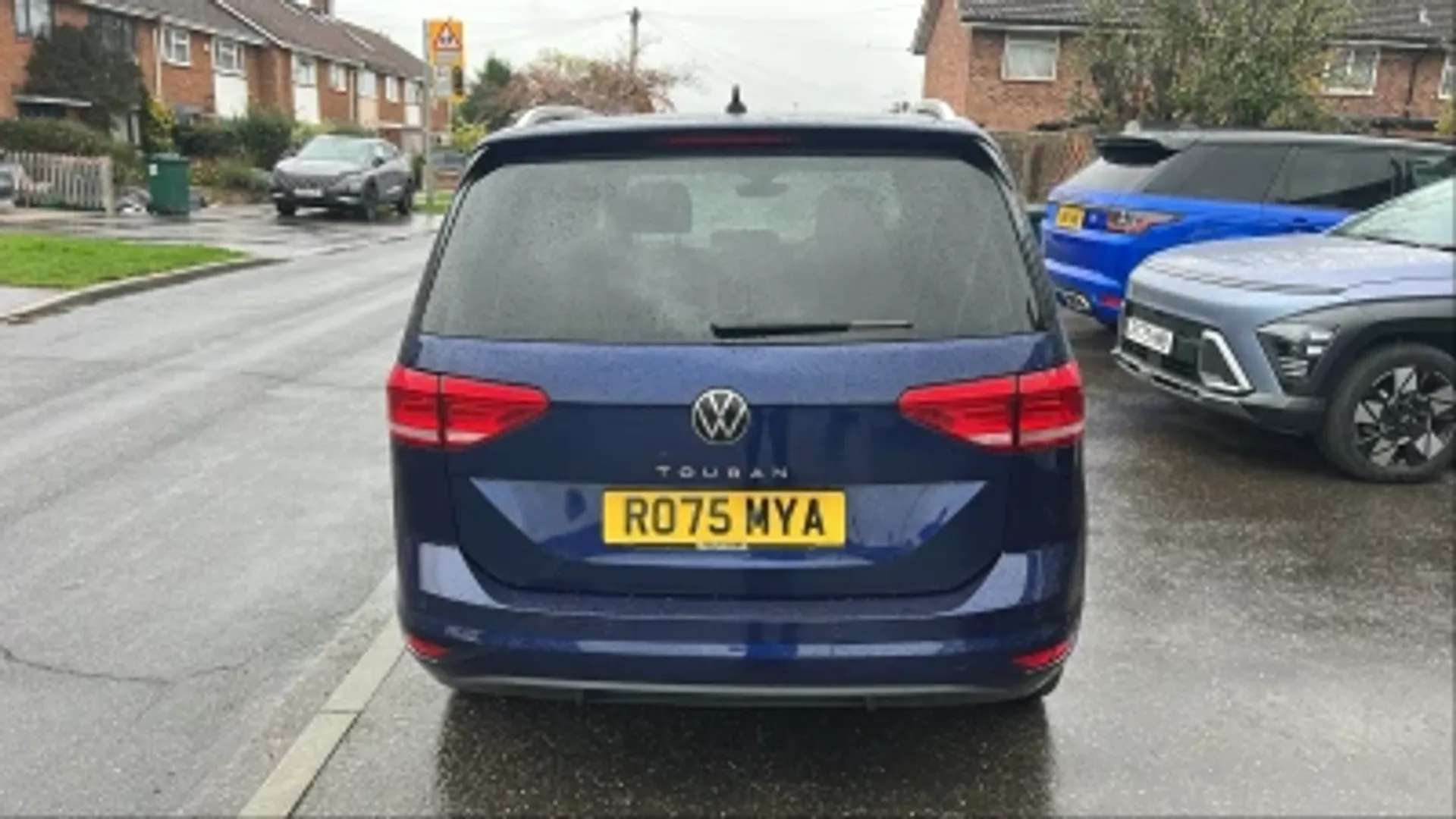 2025 VOLKSWAGEN TOURAN 2025 VOLKSWAGEN TOURAN