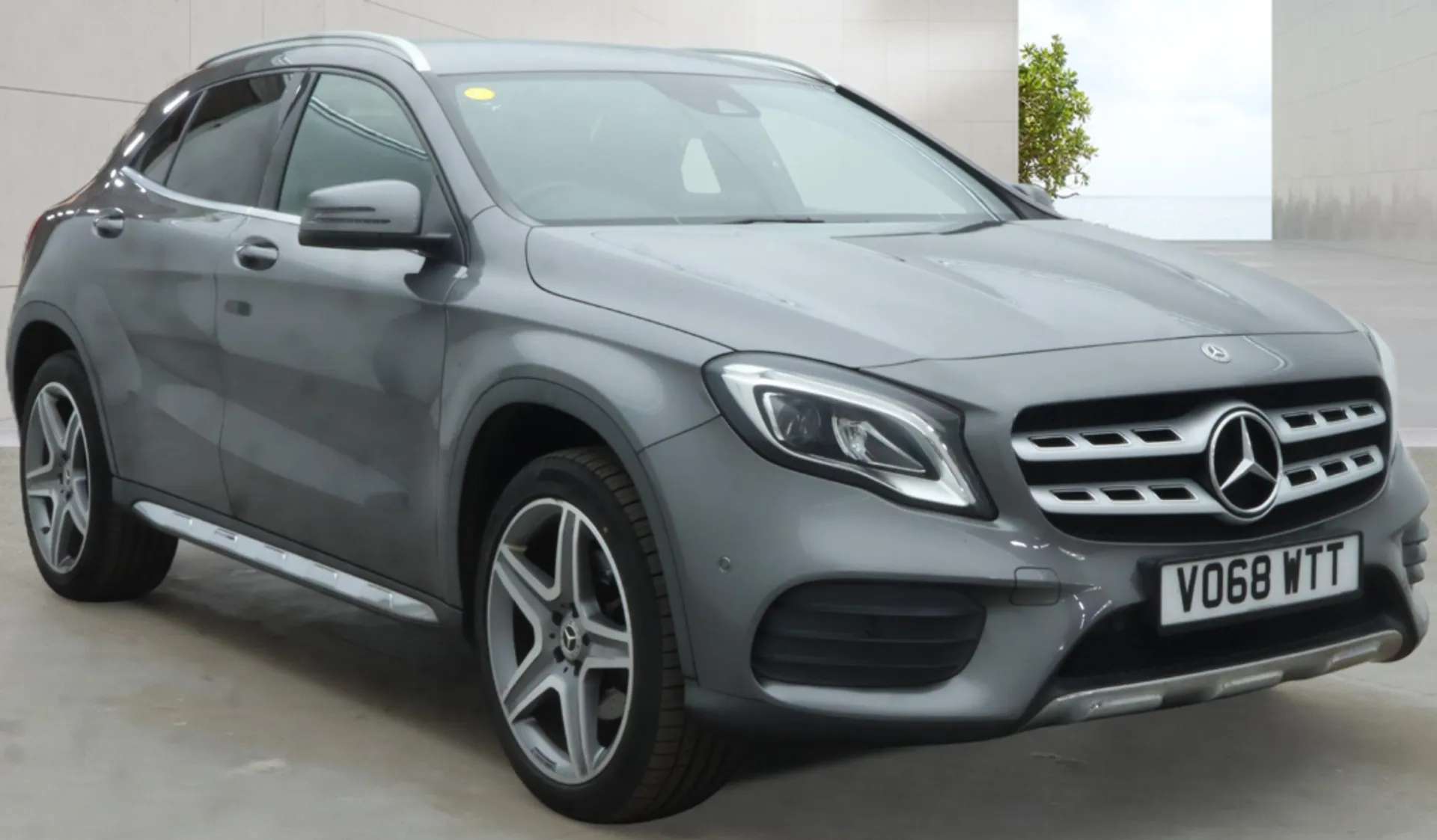 A 2018 MERCEDES-BENZ GLA GLA 220d 4Matic AMG Line Premium 5dr Auto [ AMG Exclusive Package , Easy-pack tailgate - Powered opening/closing automatically , Active park assist wi A 2018 MERCEDES-BENZ GLA GLA 220d 4Matic AMG Line Premium 5dr Auto [ AMG Exclusive Package , Easy-pack tailgate - Powered opening/closing automatically , Active park assist wi