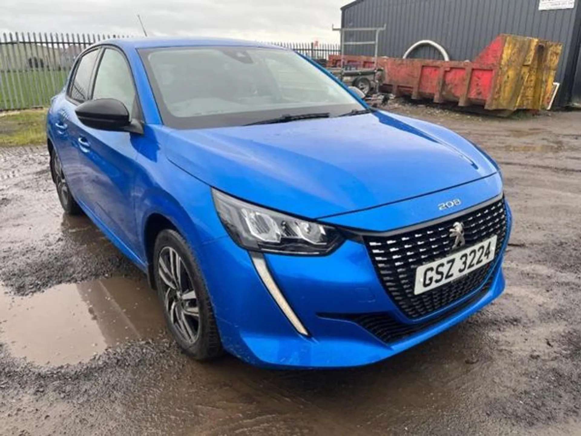 A 2022 PEUGEOT 208 1.2 PureTech 100 Allure Premium 5dr EAT8 [ Visio Park 1 with 180 degree Colour reversing camera , Smart phone docking station , 16" Soho diamond cut a A 2022 PEUGEOT 208 1.2 PureTech 100 Allure Premium 5dr EAT8 [ Visio Park 1 with 180 degree Colour reversing camera , Smart phone docking station , 16" Soho diamond cut a