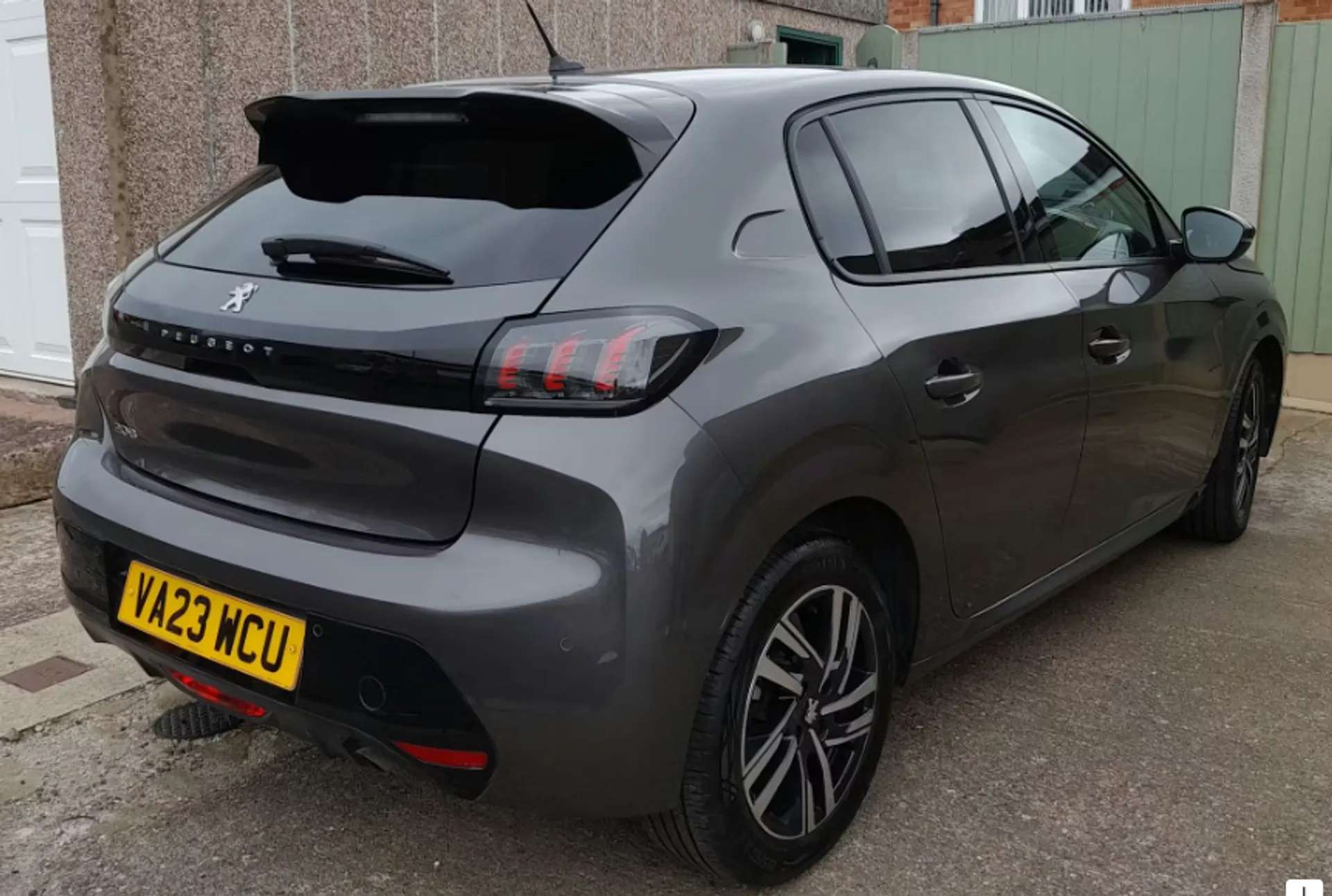 2023 PEUGEOT 208 2023 PEUGEOT 208