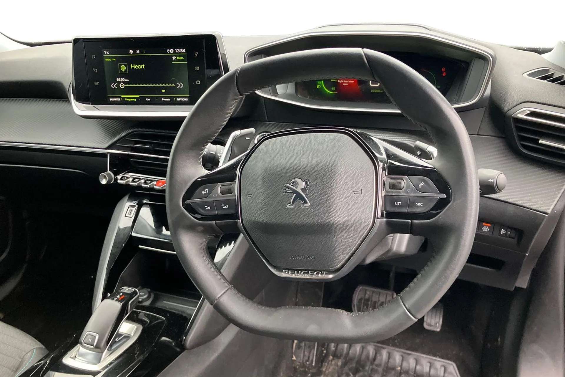 2021 PEUGEOT 2008 2021 PEUGEOT 2008