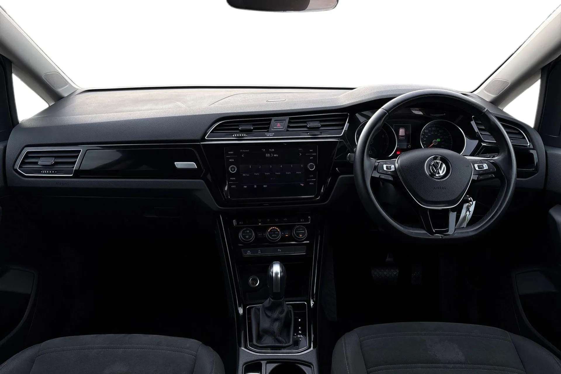 2020 VOLKSWAGEN TOURAN 2020 VOLKSWAGEN TOURAN