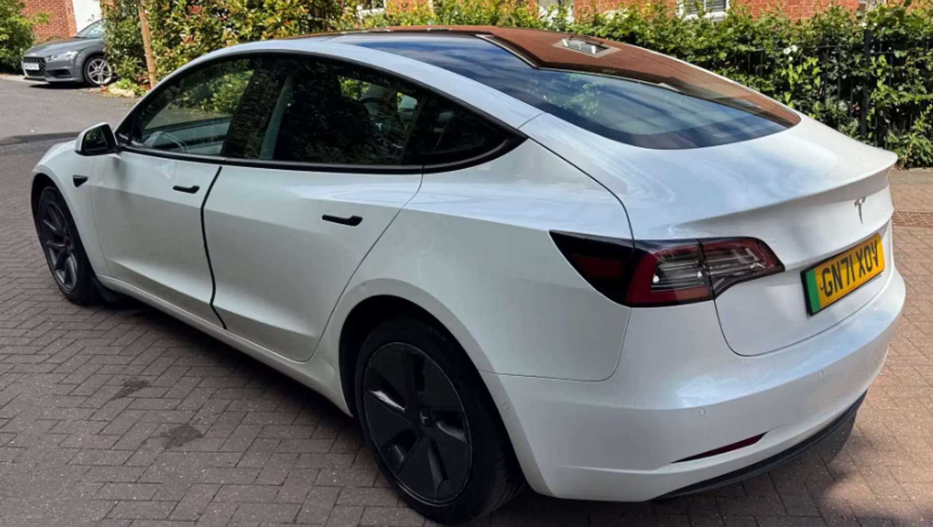 2021 TESLA MODEL 3 2021 TESLA MODEL 3