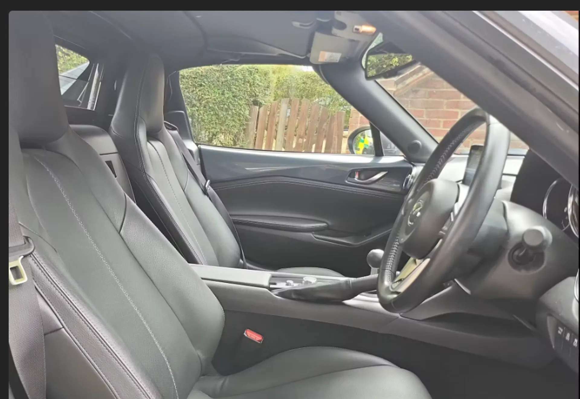 2020 MAZDA MX-5 2020 MAZDA MX-5