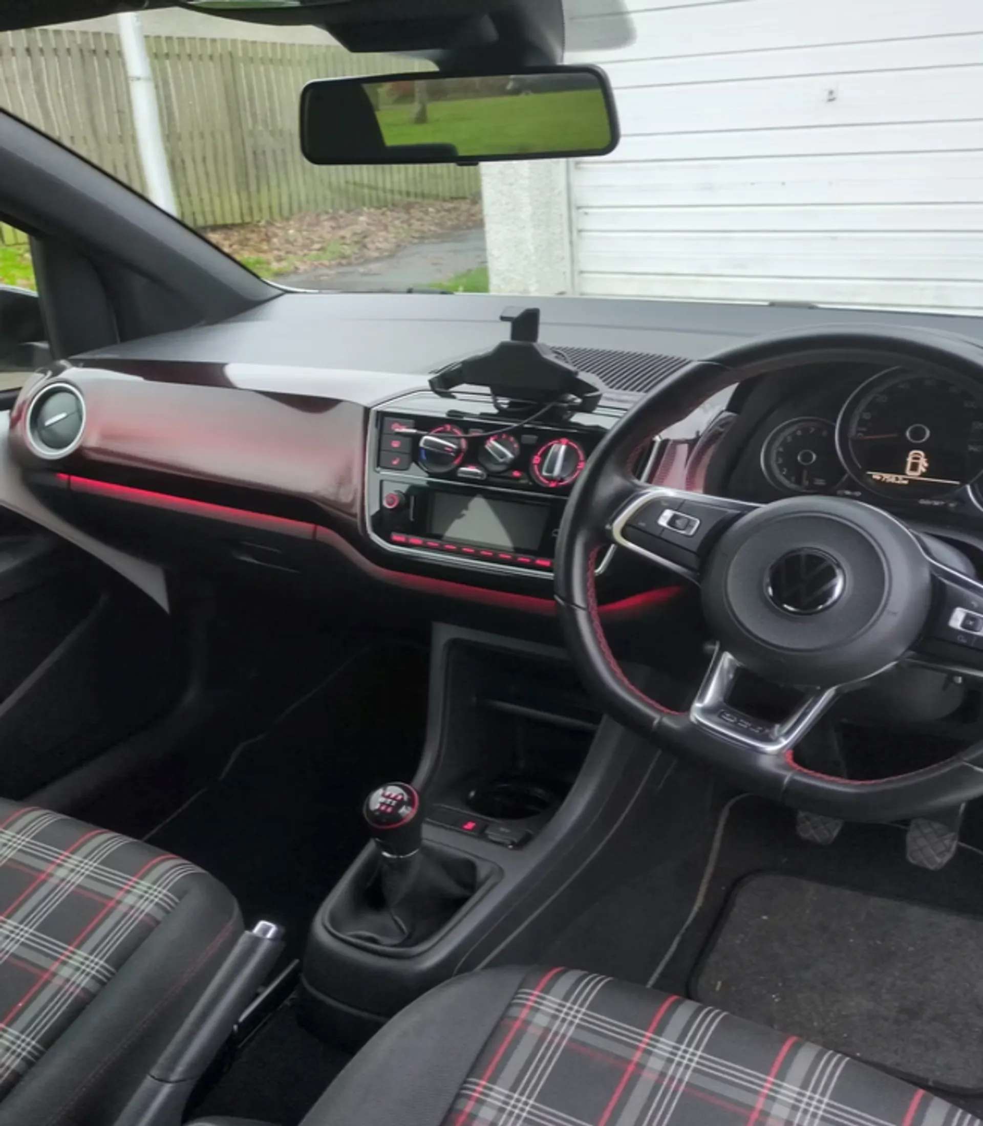 2020 VOLKSWAGEN UP 2020 VOLKSWAGEN UP