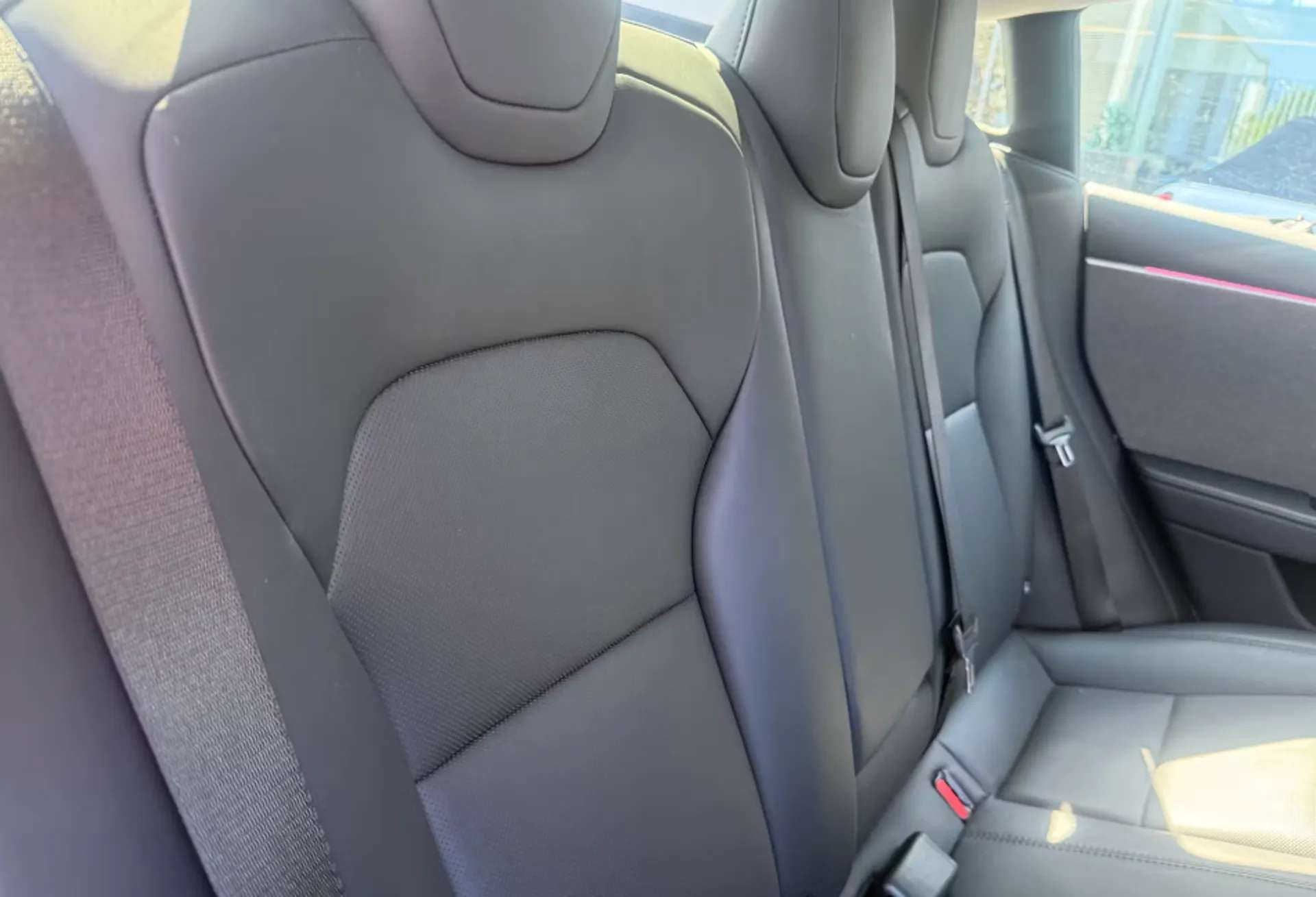 2024 TESLA MODEL 3 2024 TESLA MODEL 3