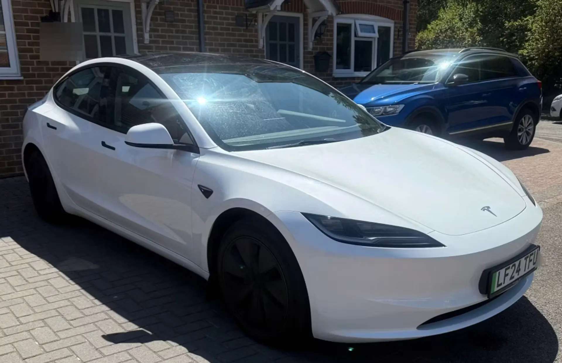 2024 TESLA MODEL 3 2024 TESLA MODEL 3