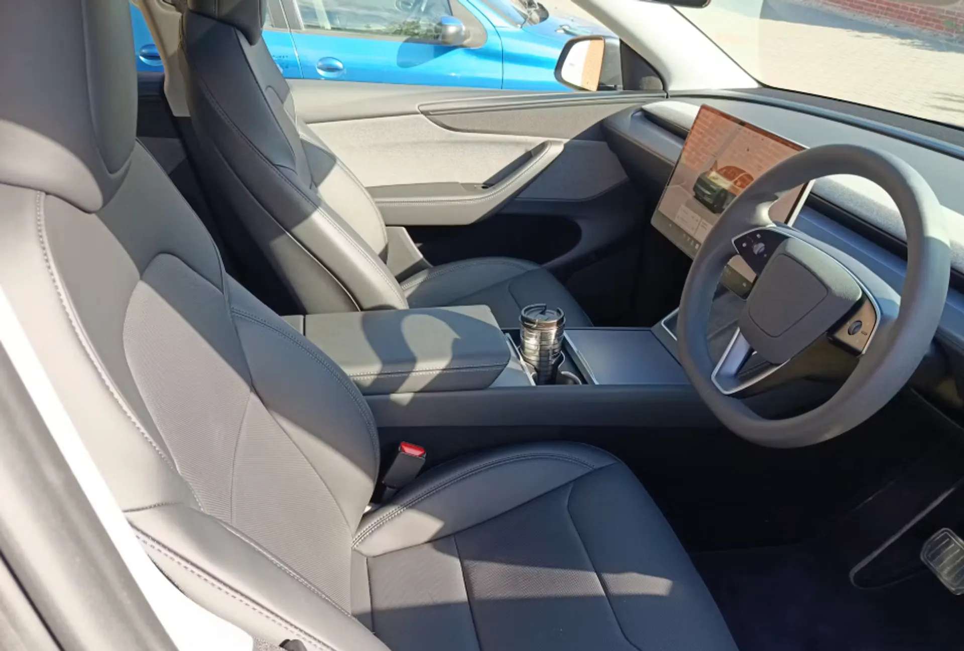 2025 TESLA MODEL Y 2025 TESLA MODEL Y