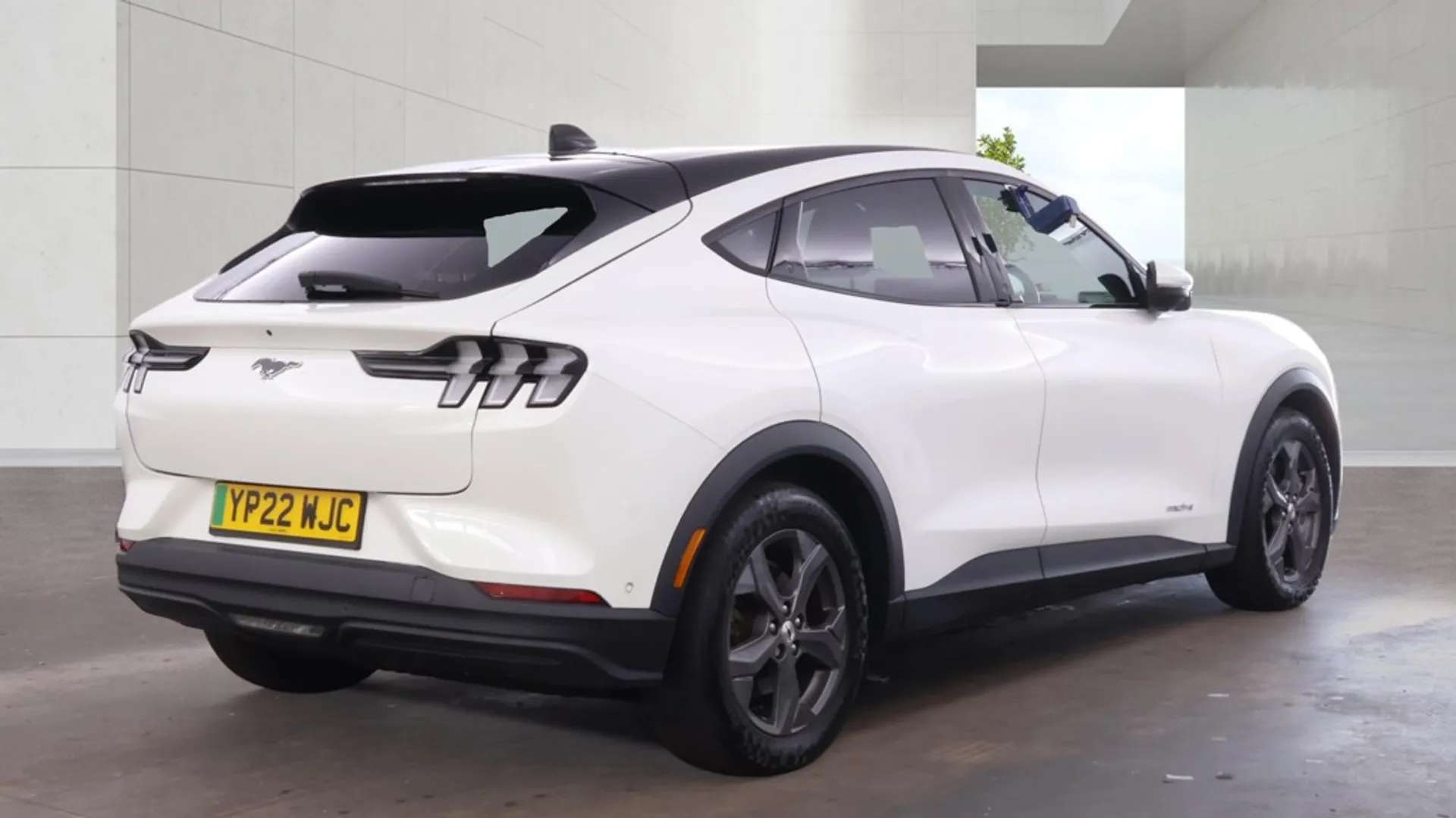 2022 FORD MUSTANG MACH-E 2022 FORD MUSTANG MACH-E